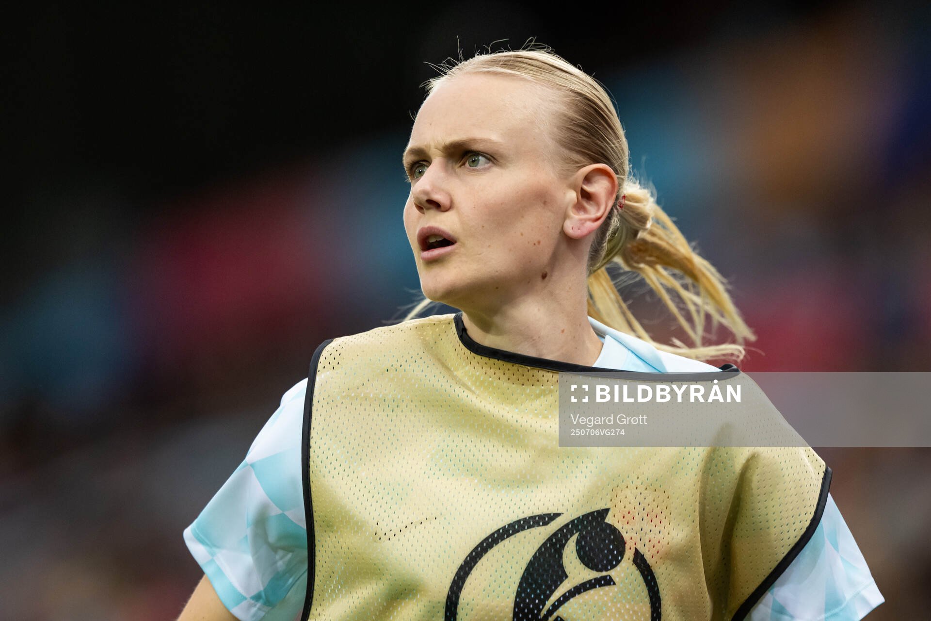 Karina Sævik of Norway warms up