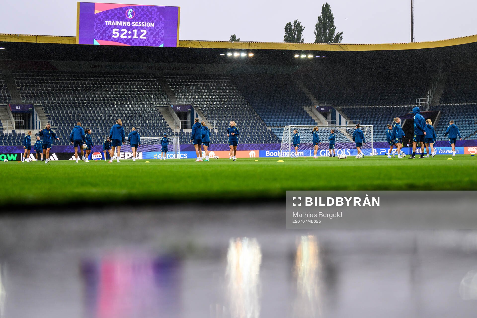 Players of the Swedish women's national football team at a