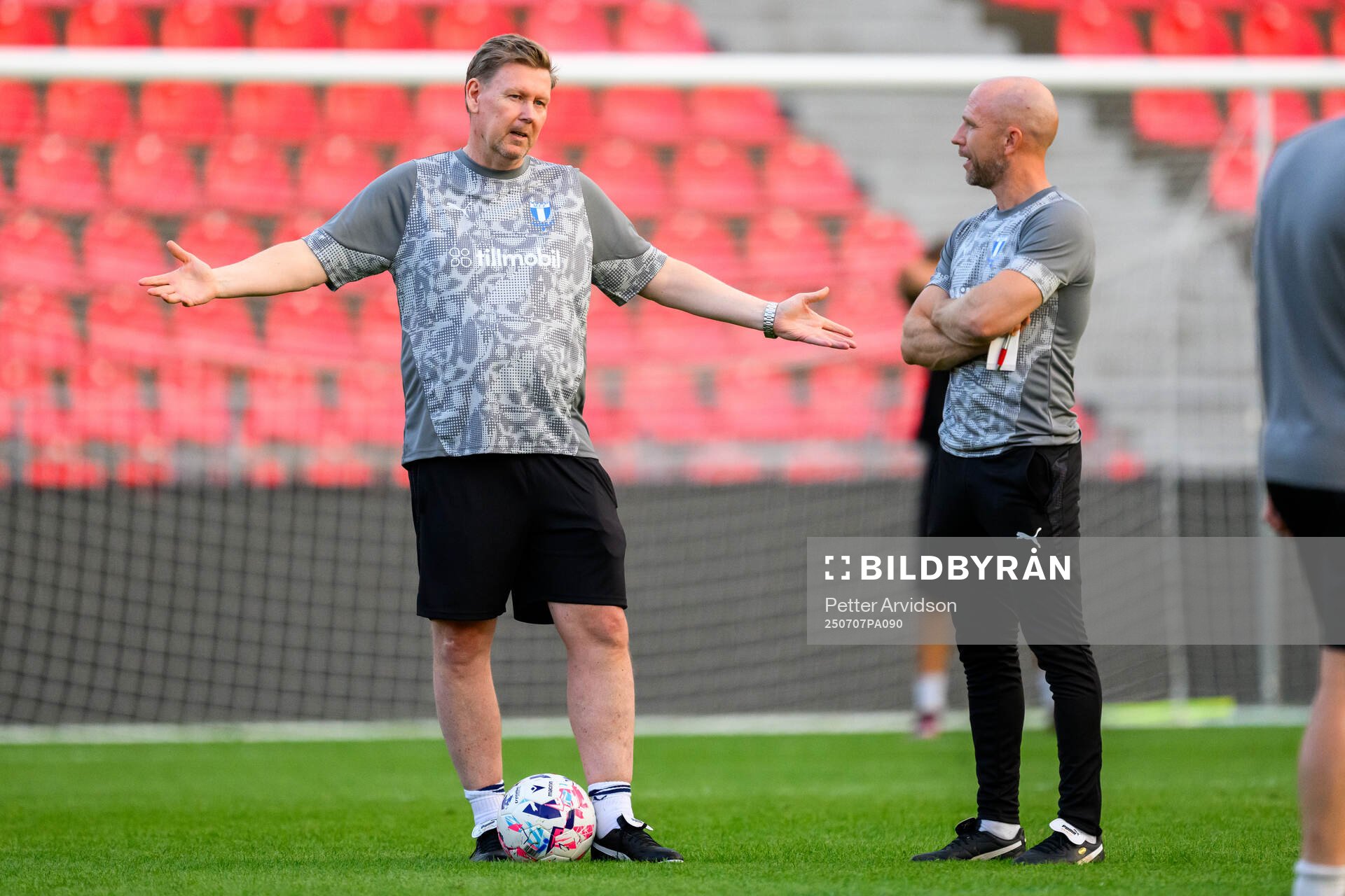Assistant coach Peter Wettergren and Head coach Henrik