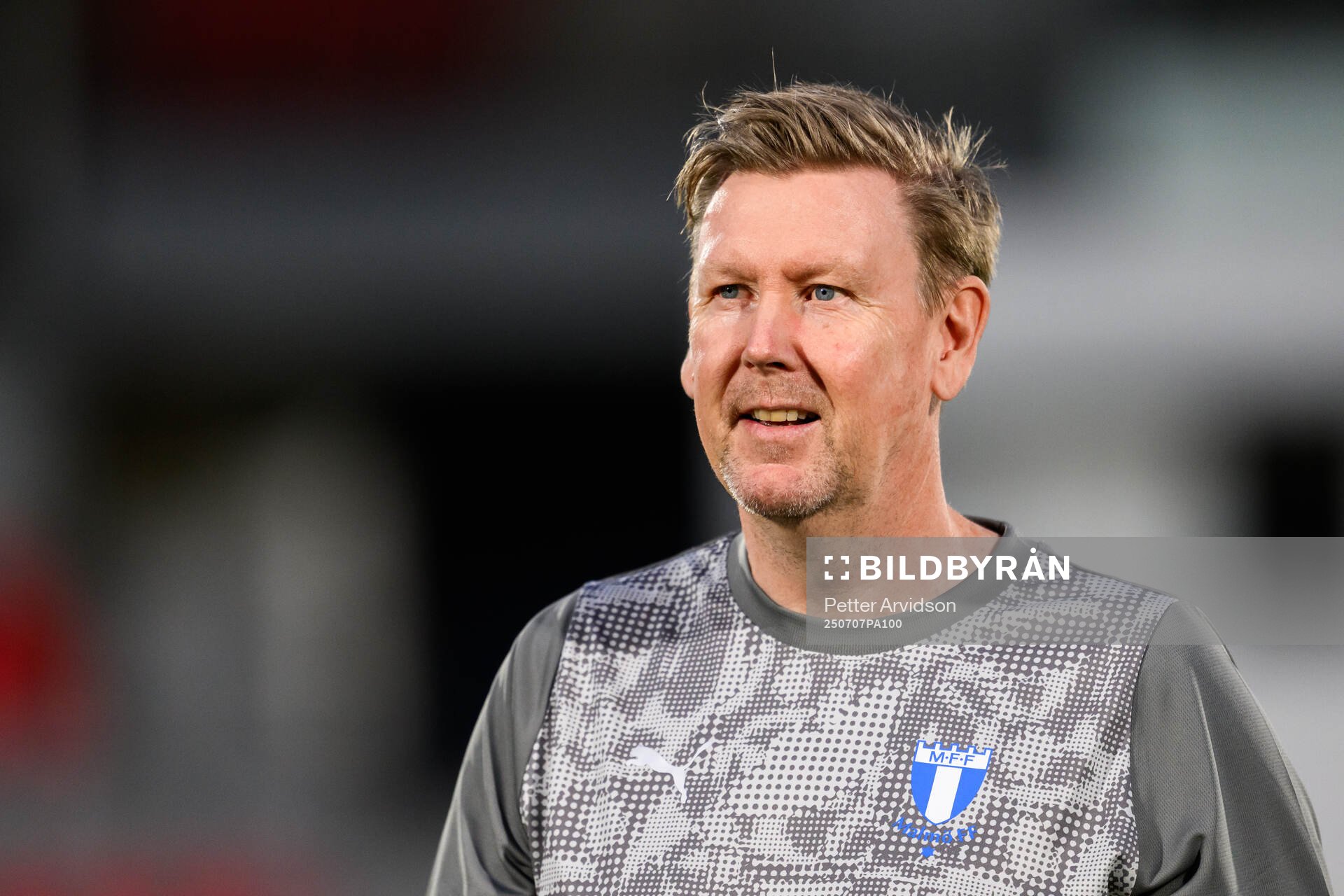 Assistant coach Peter Wettergren