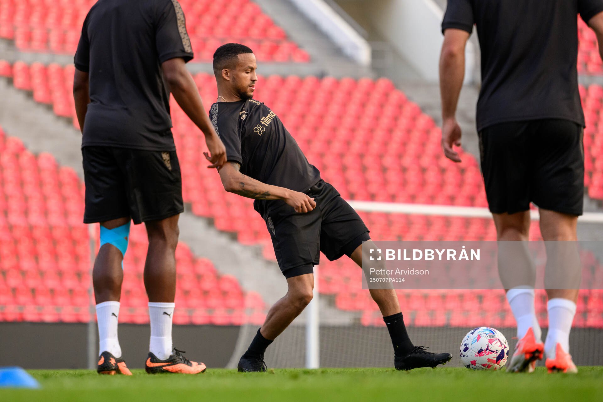 Martin Olsson