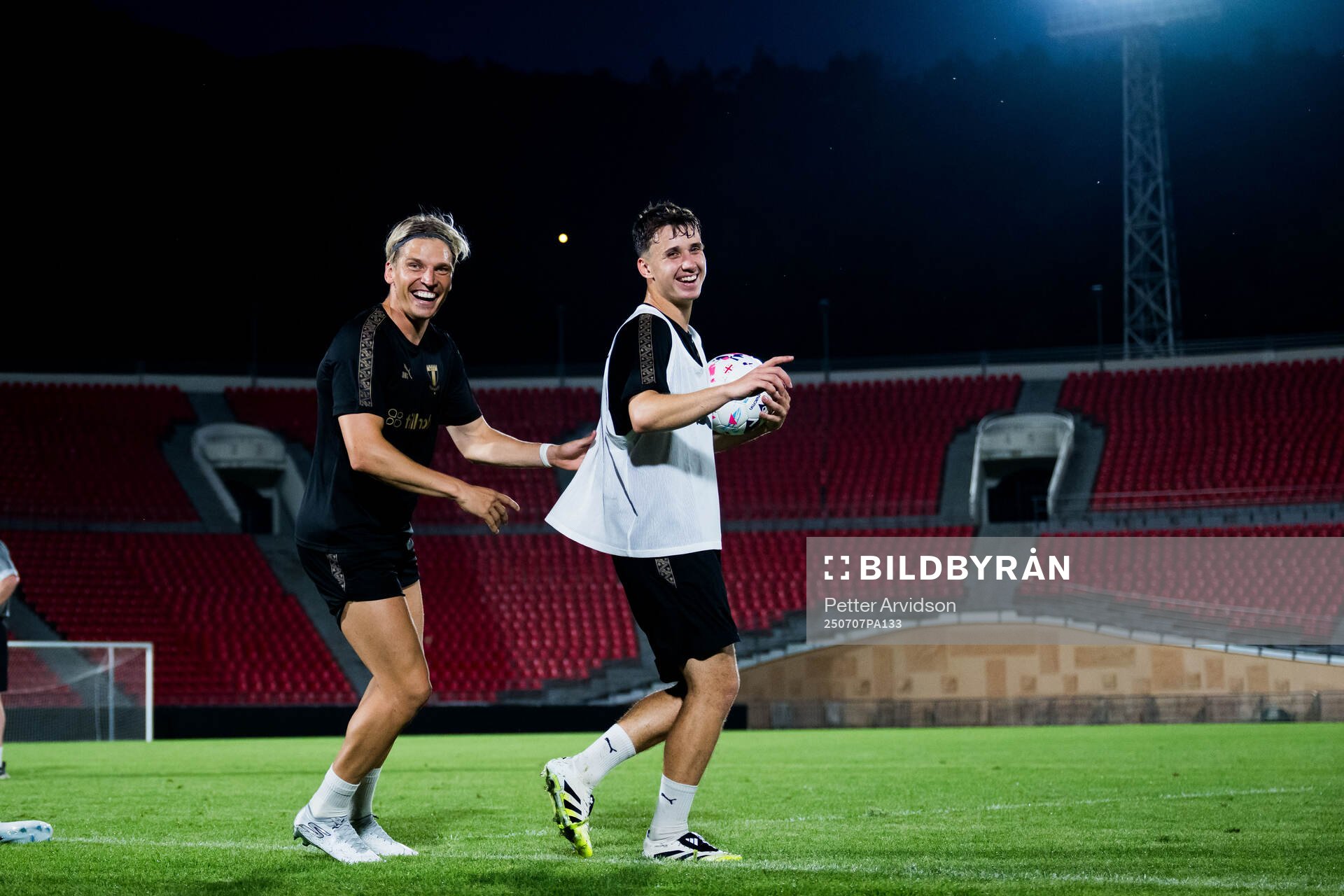 Jens Stryger Larsen and Kenan Busuladzic