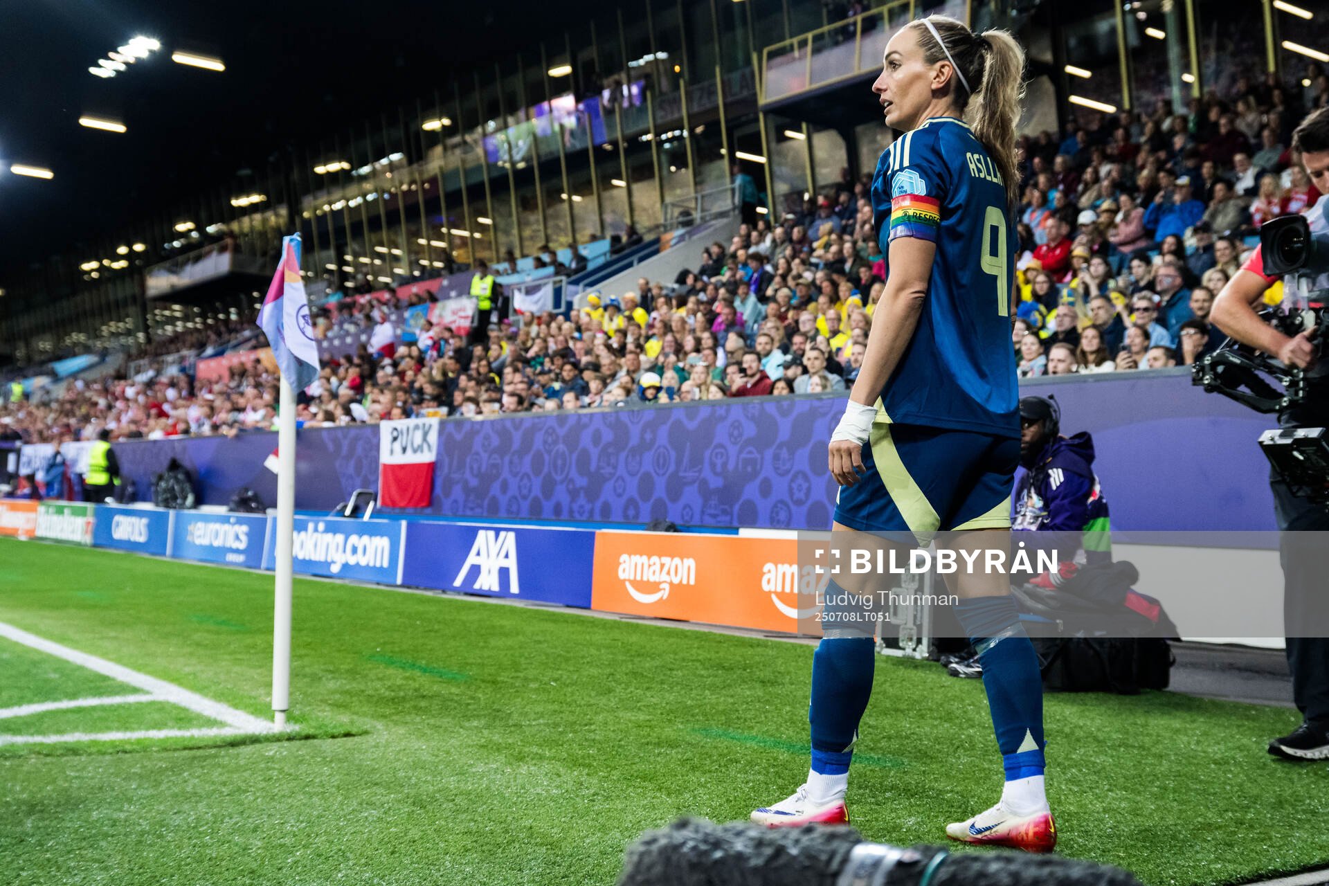 Kosovare Asllani of Sweden