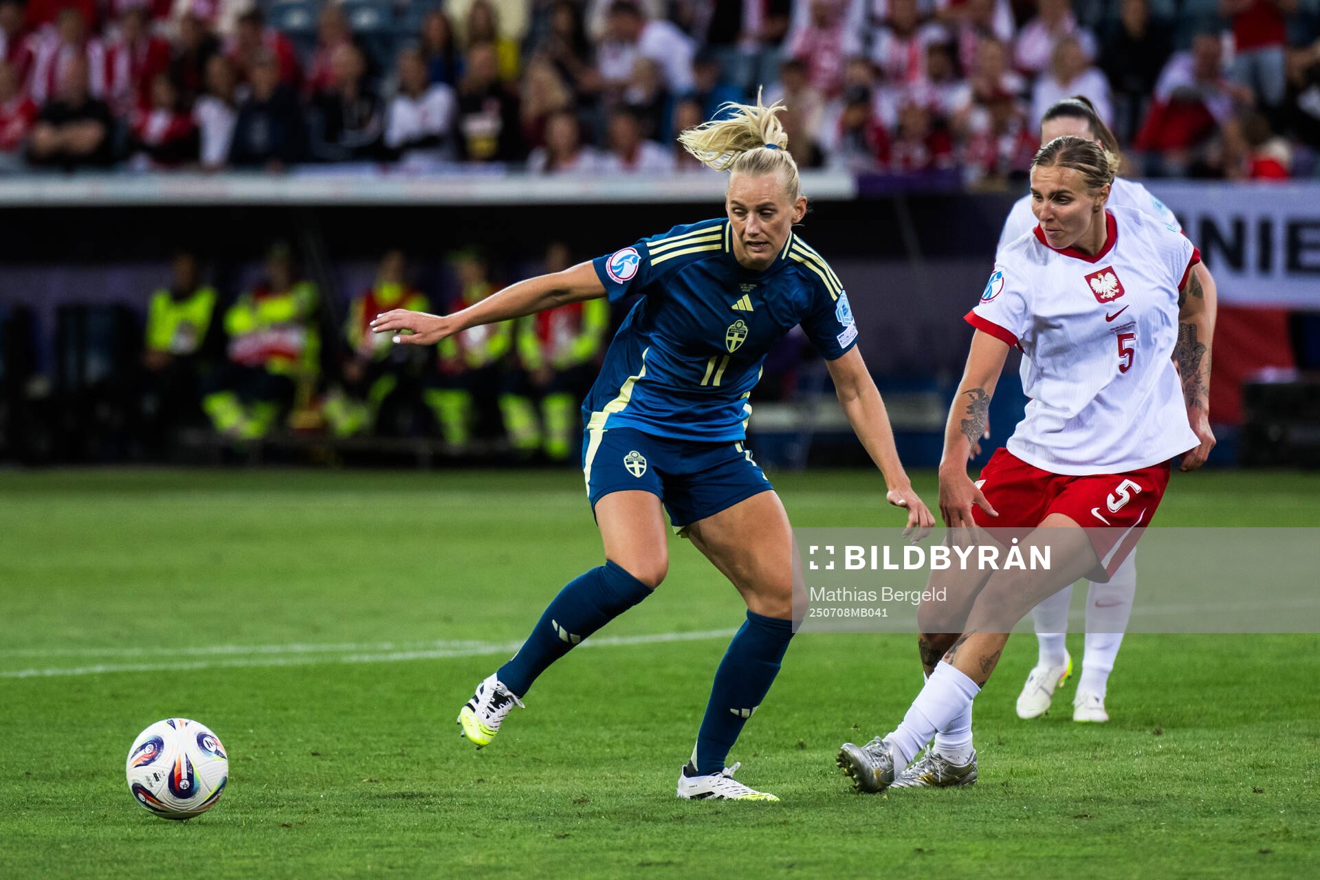 Stina Blackstenius of Sweden