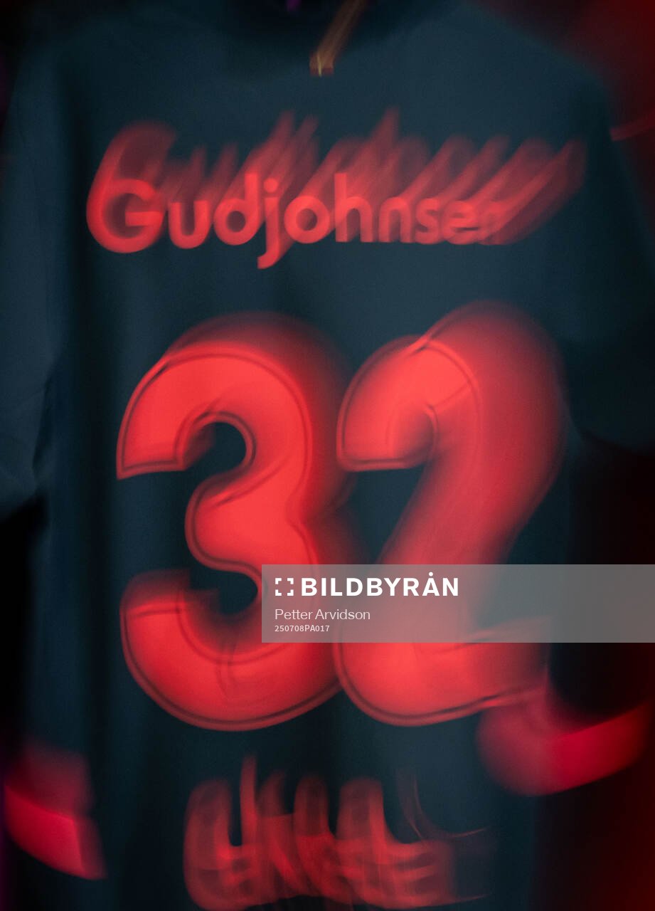 The kit of Daniel Gudjohnsen of Malmö FF in the dressing