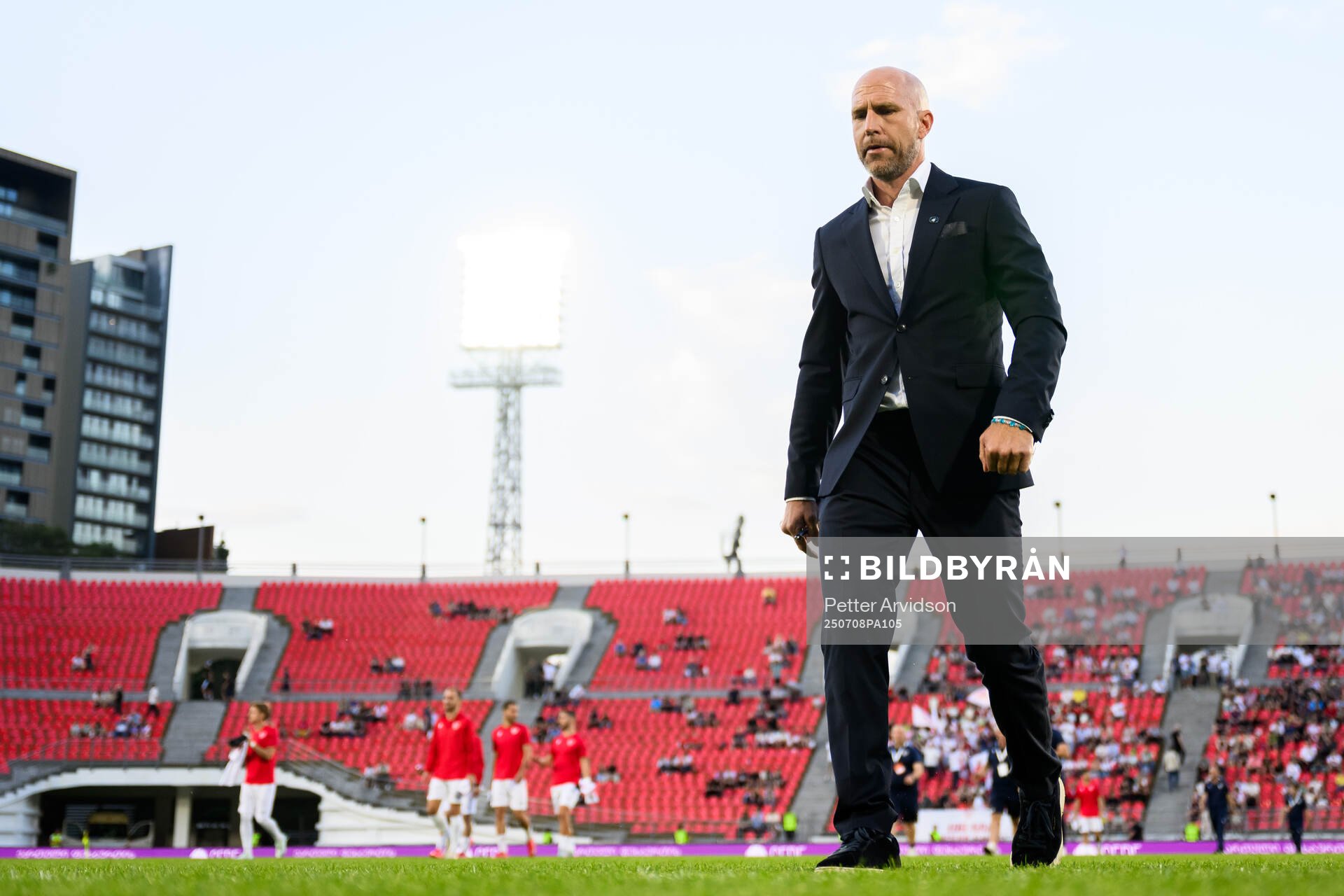 Head coach Henrik Rydström  of Malmö FF