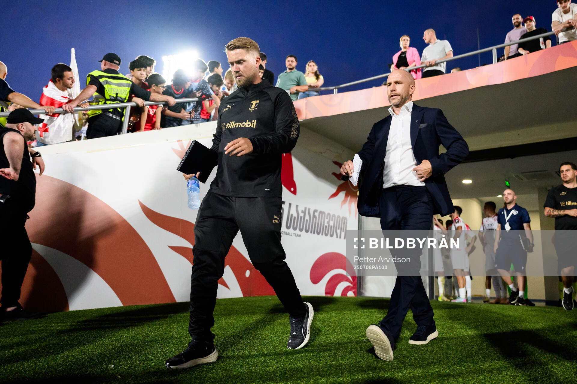 Assistant coach Theodor Olsson and Henrik Rydström of