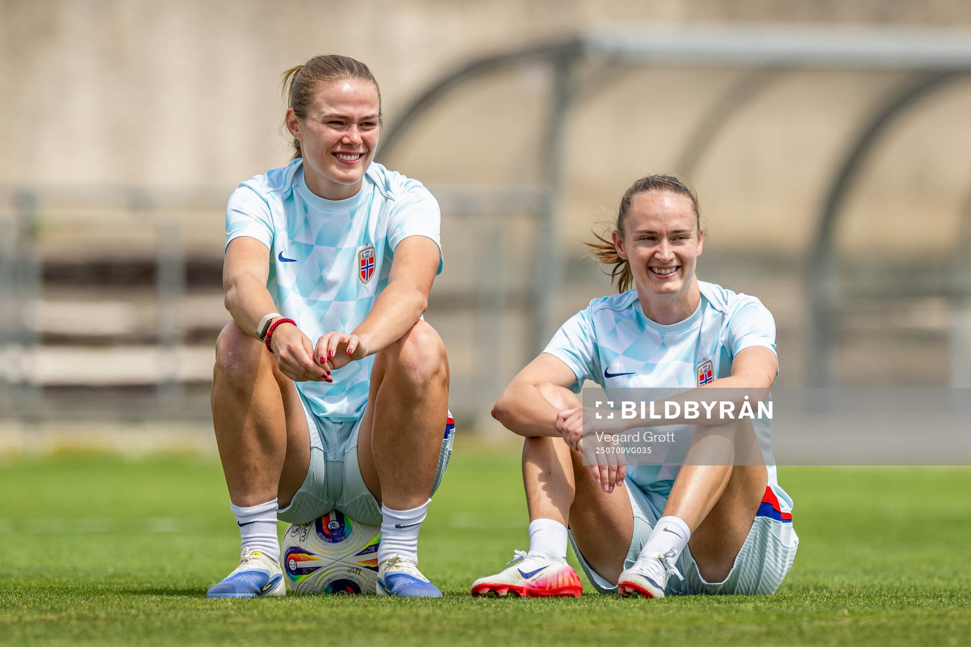Marthine Østenstad and Caroline Graham Hansen of the