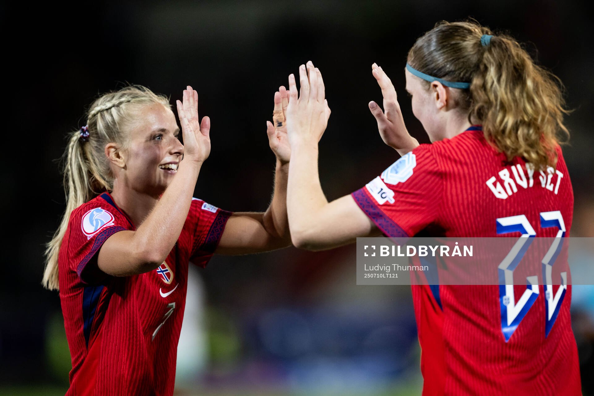 Emilie Woldvik and Signe Gaupset of Norway celebrate