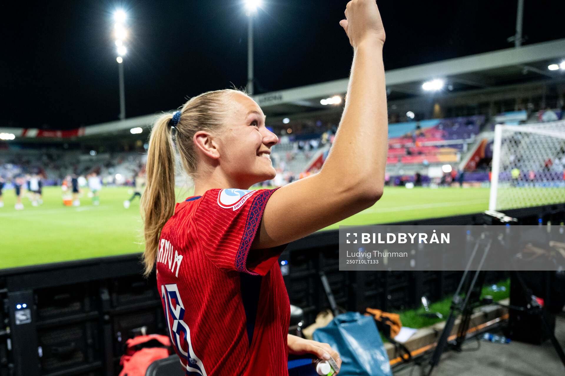 Frida Maanum of Norway celebrates