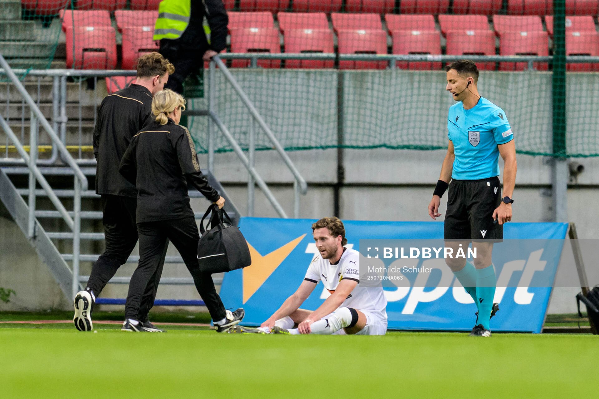 Adam Lundkvist of Häcken in pain