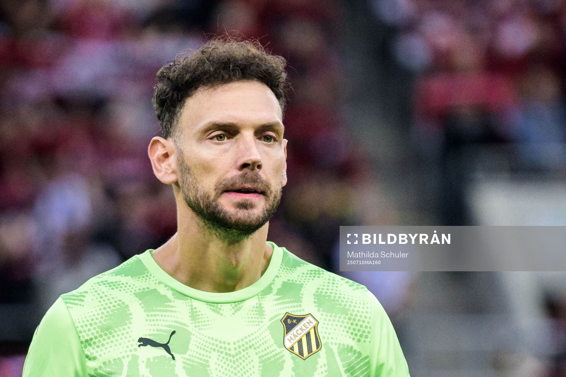 Goalkeeper Etrit Berisha of Häcken