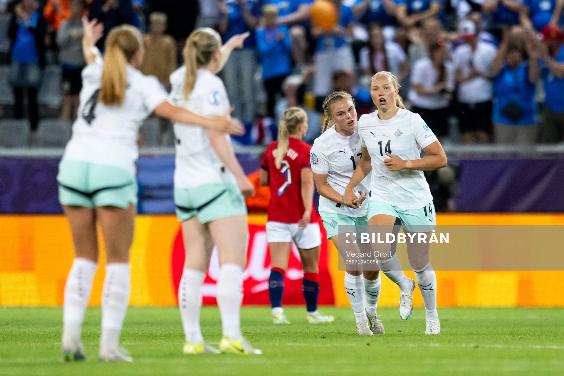 Hlin Eiriksdottir of Iceland celebrates