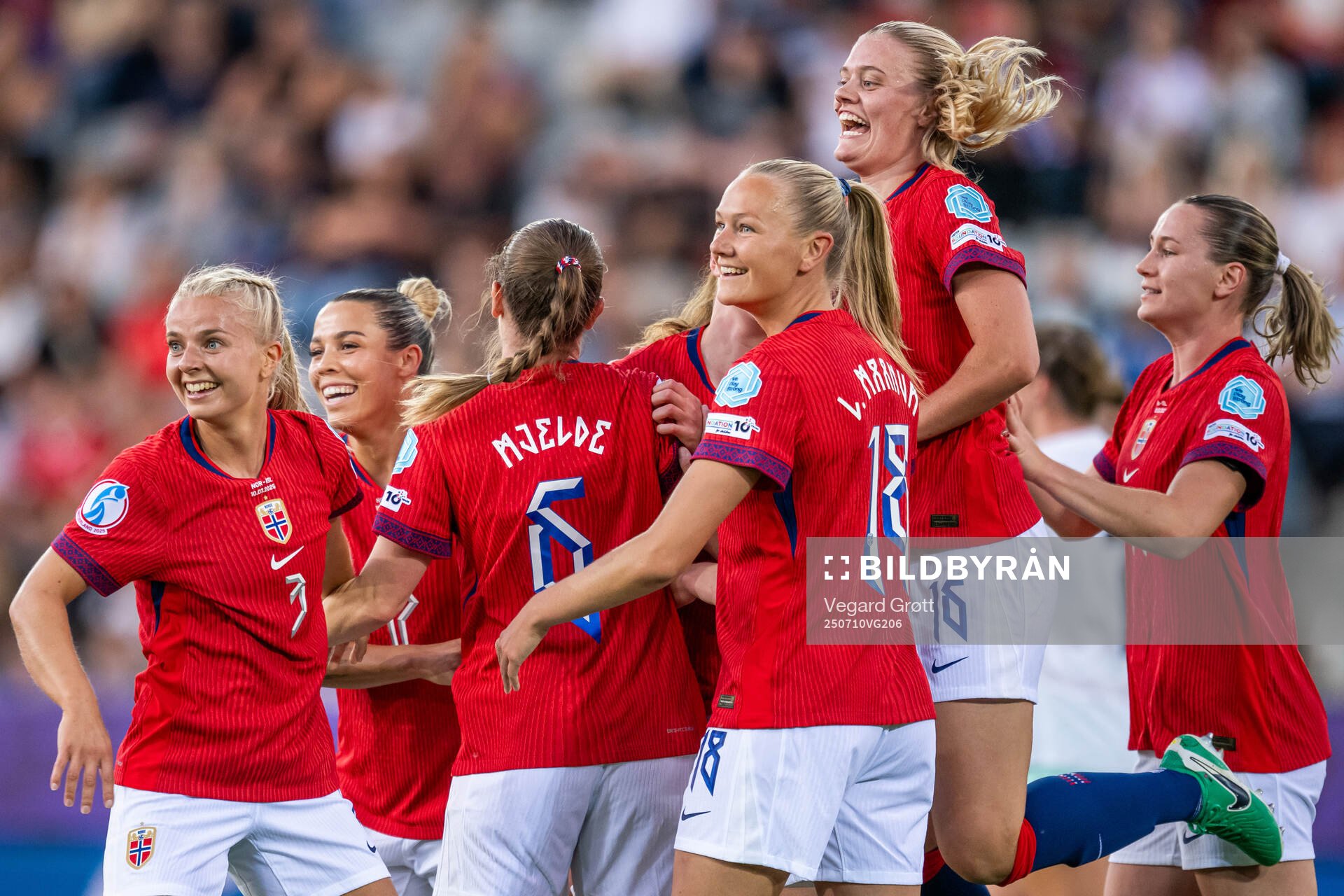 Emilie Woldvik, Celin Bizet Dønnum, Frida Maanum, Mathilde