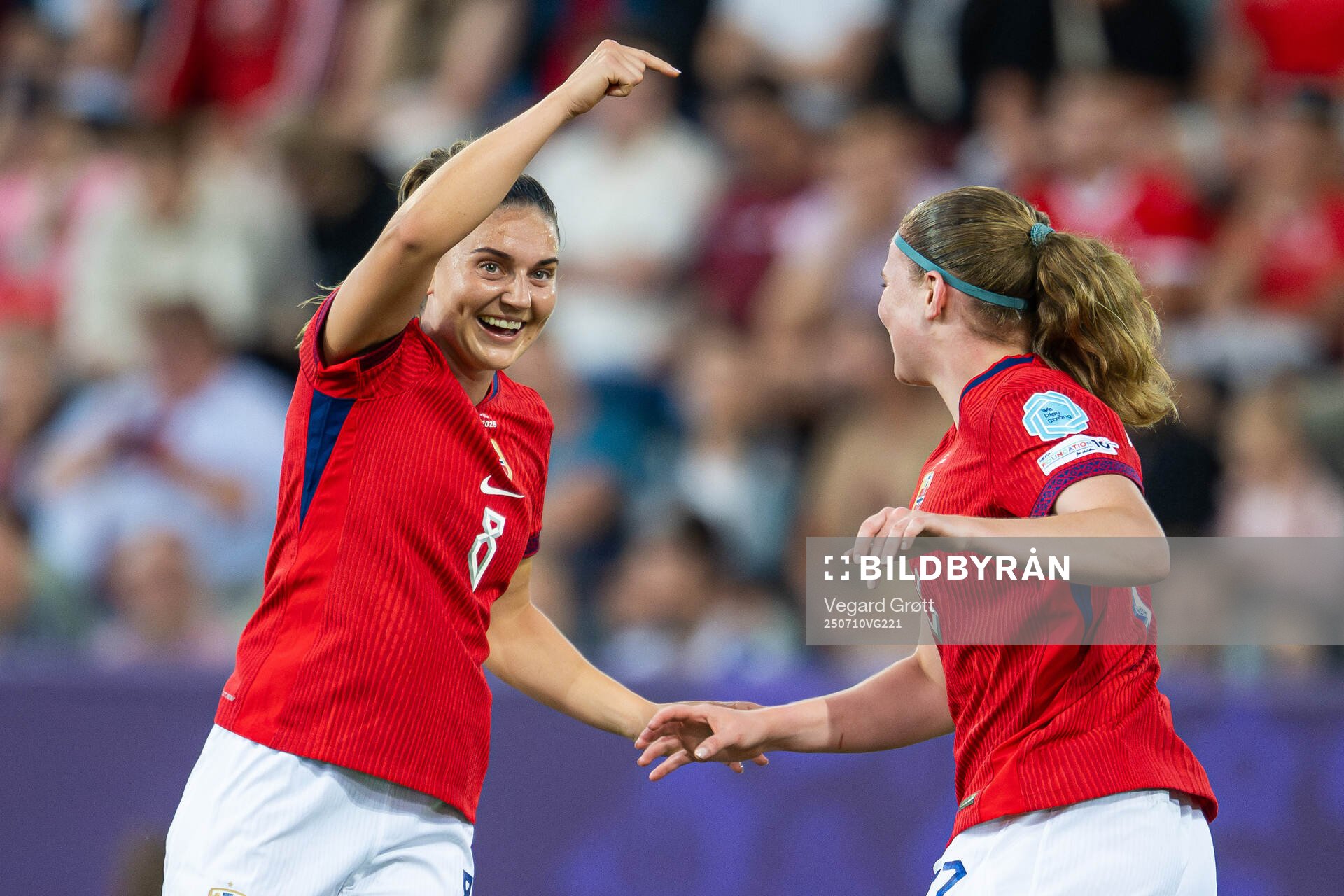 Signe Gaupset of Norway celebrates with teammate Vilde Bøe