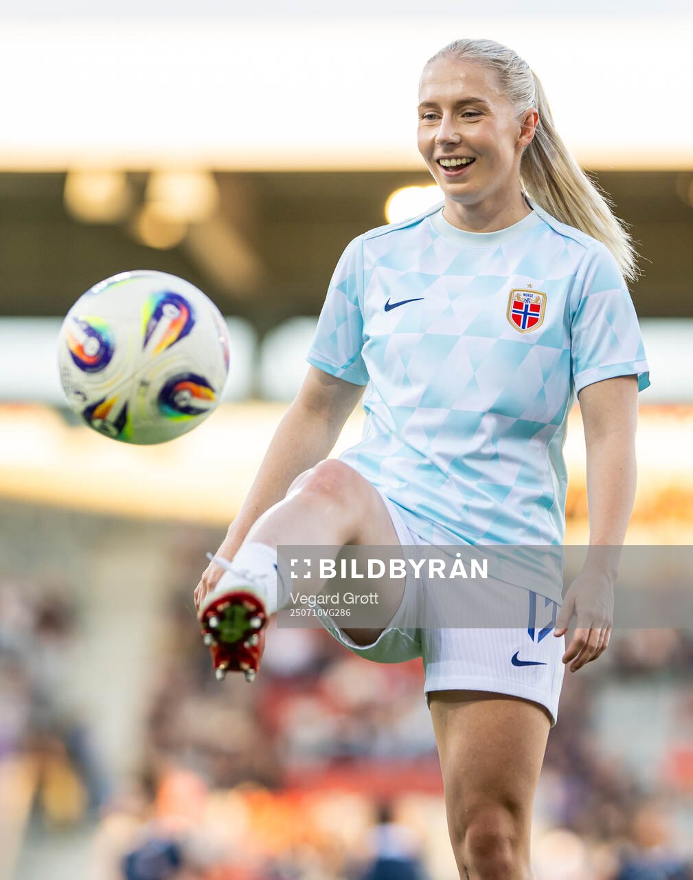 Thea Bjelde of Norway warms up