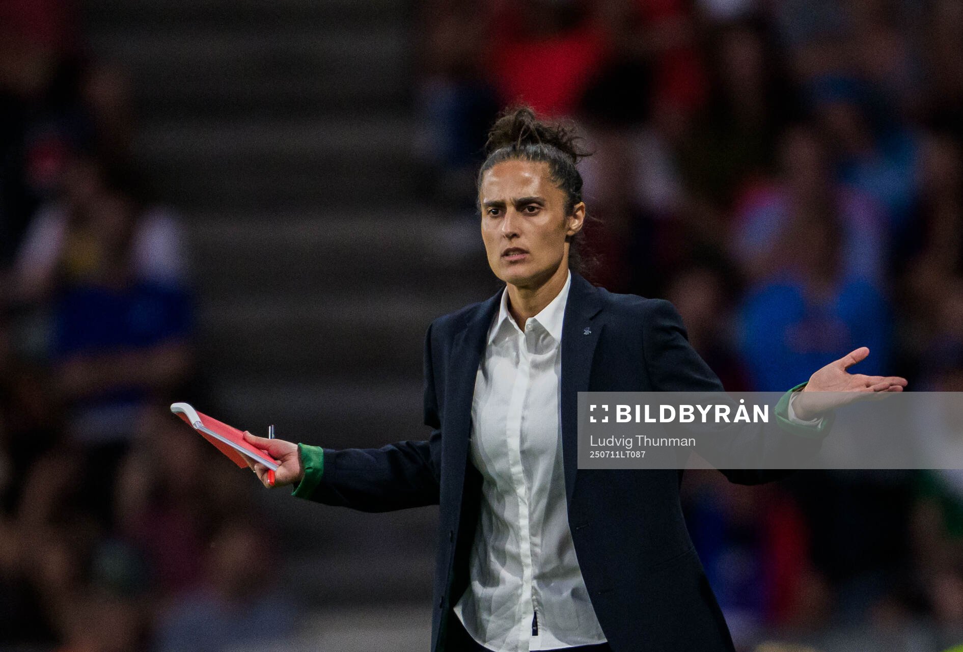 Head coach Montserrat Tomé of Spain