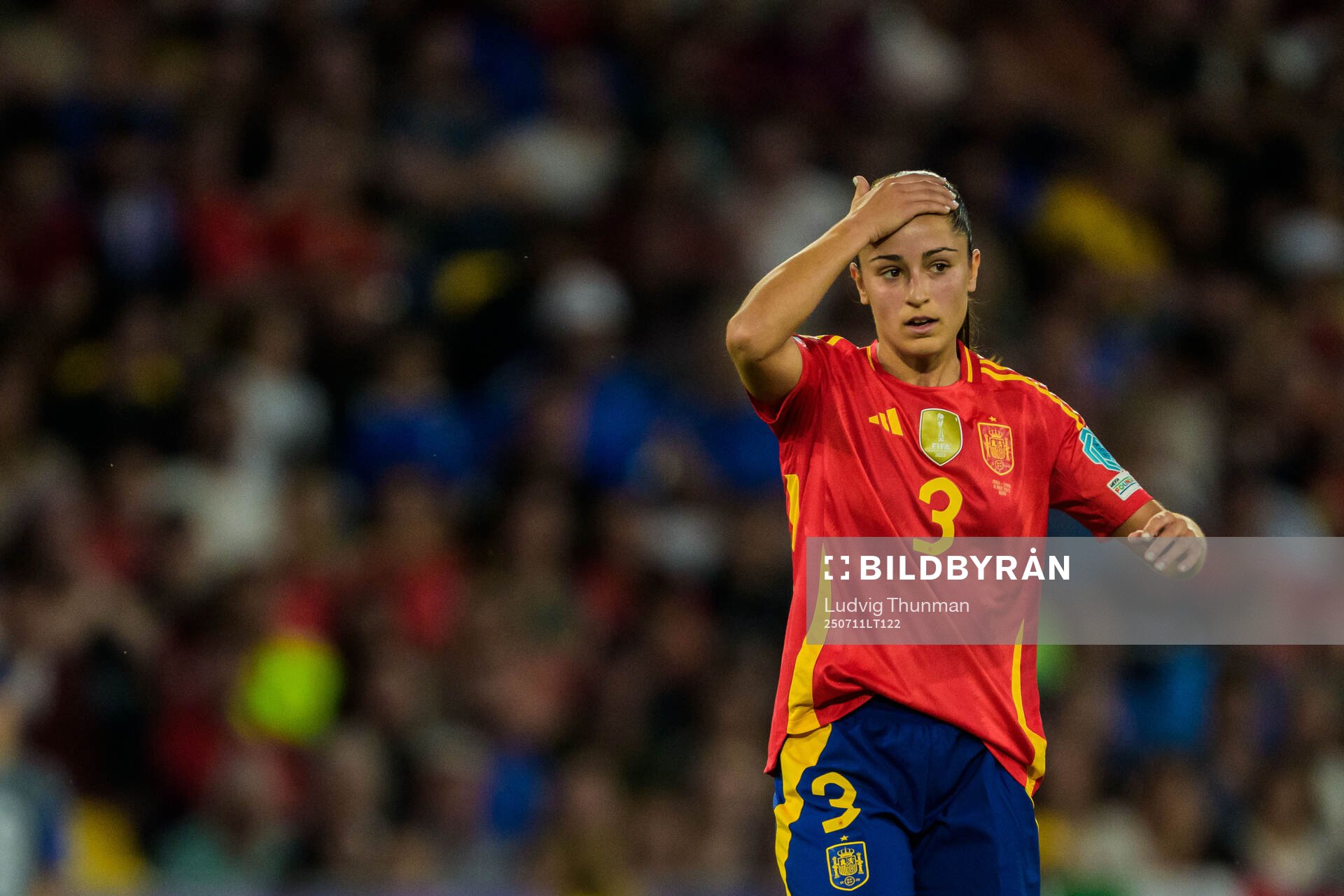Jana Fernandez of Spain looks dejected