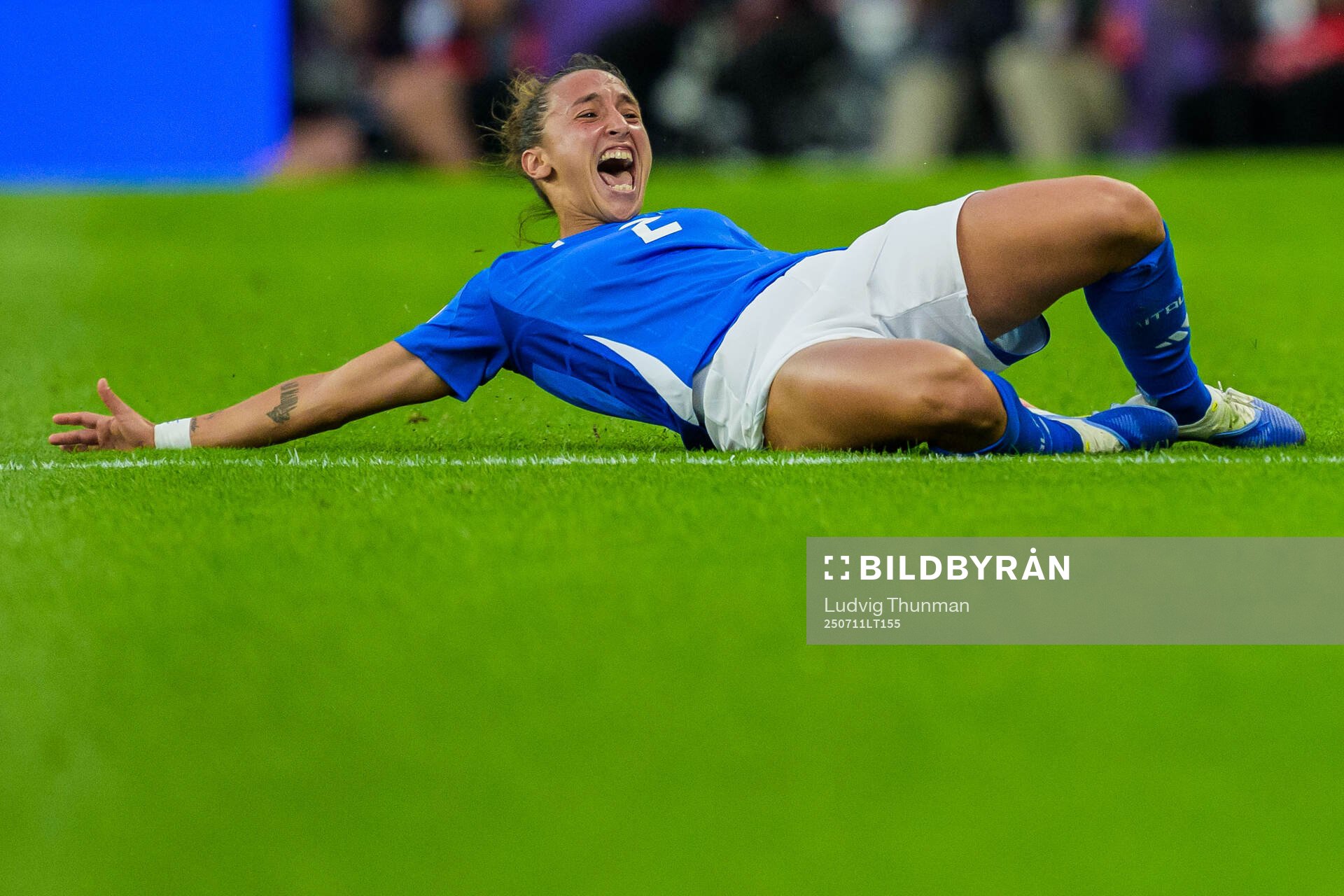 Elisabetta Oliviero of Italy celebrates