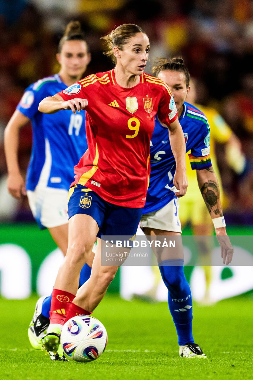 Esther Gonzalez of Spain