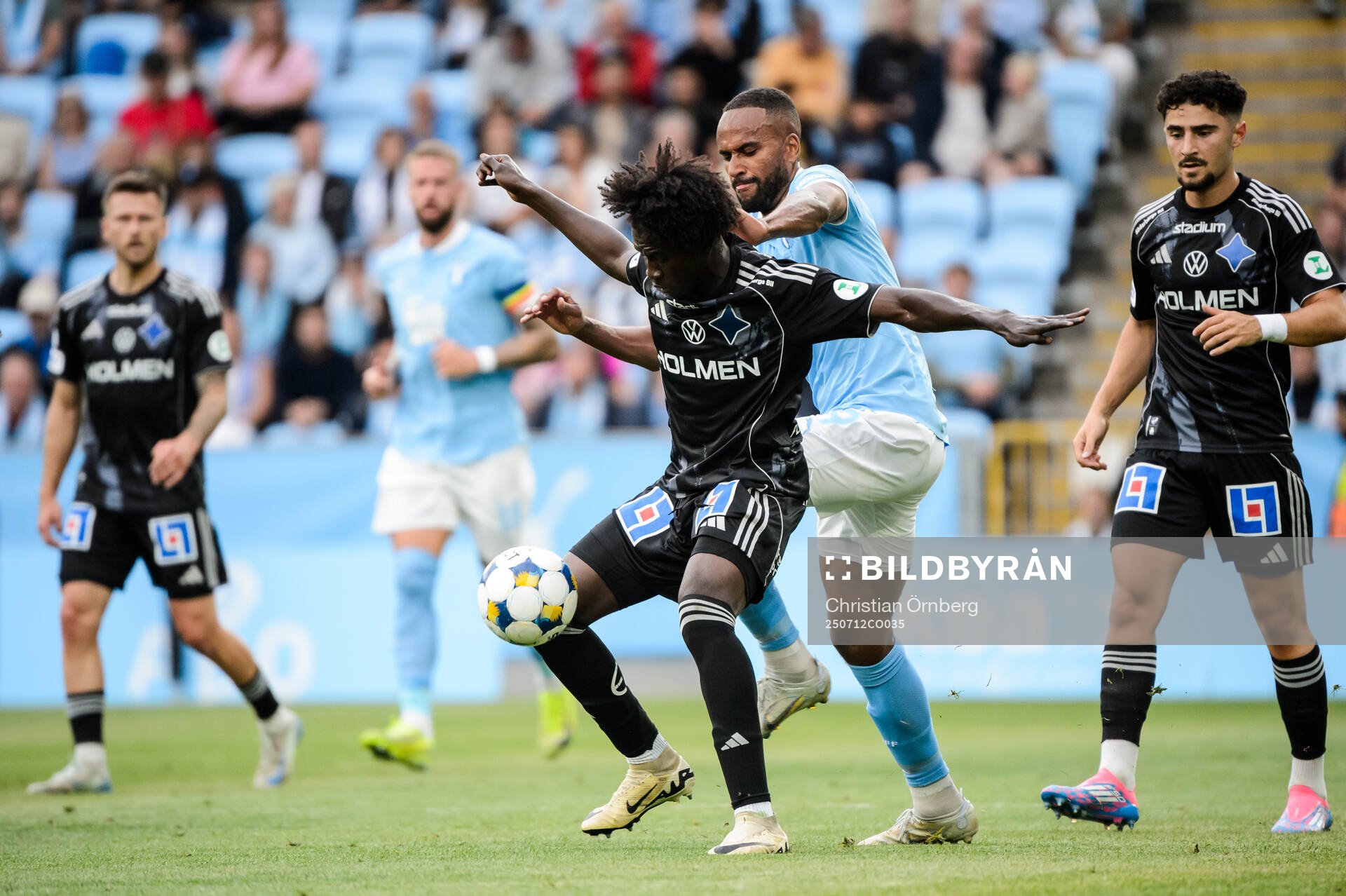 IFK Norrköpings Kojo Peprah Oppong och Malmö FFs Isaac