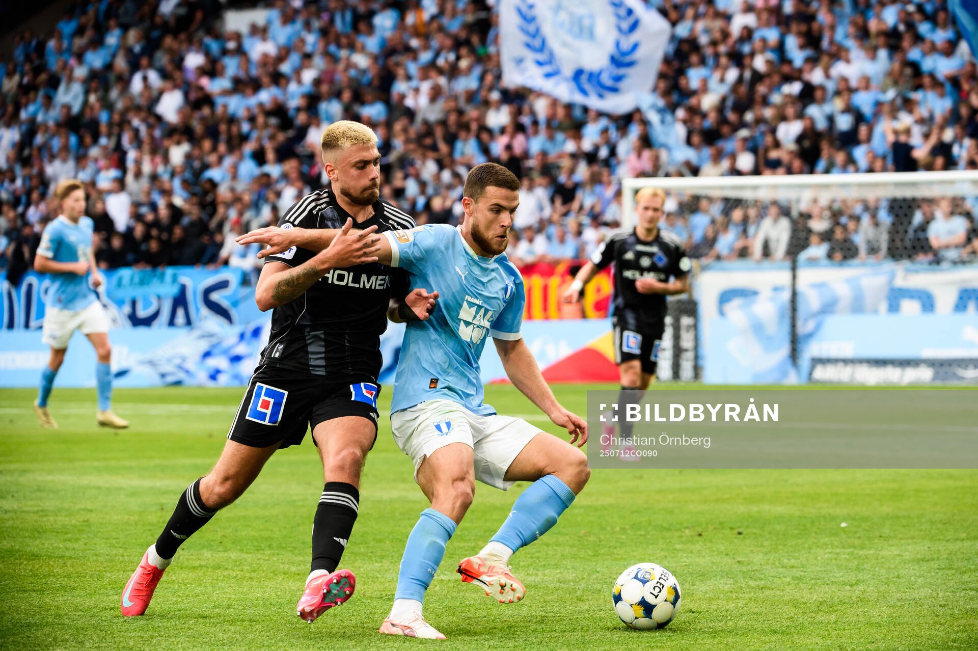 IFK Norrköpings Tim Prica och Malmö FFs Gabriel Busanello