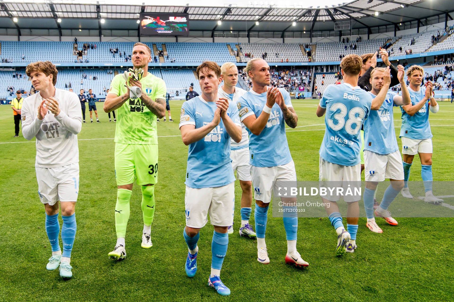 Malmö FFs spelare jublar