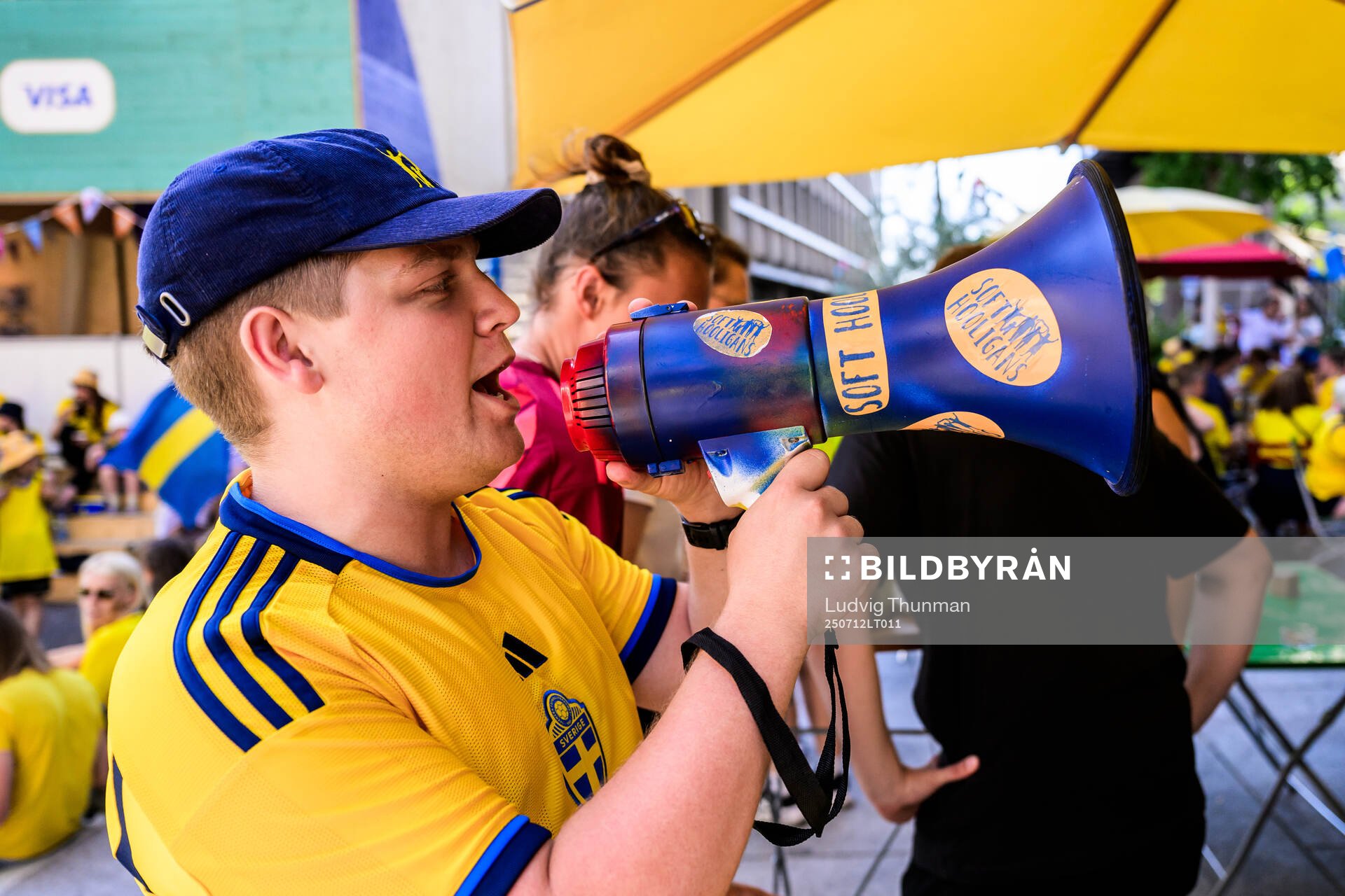 Fans of Sweden