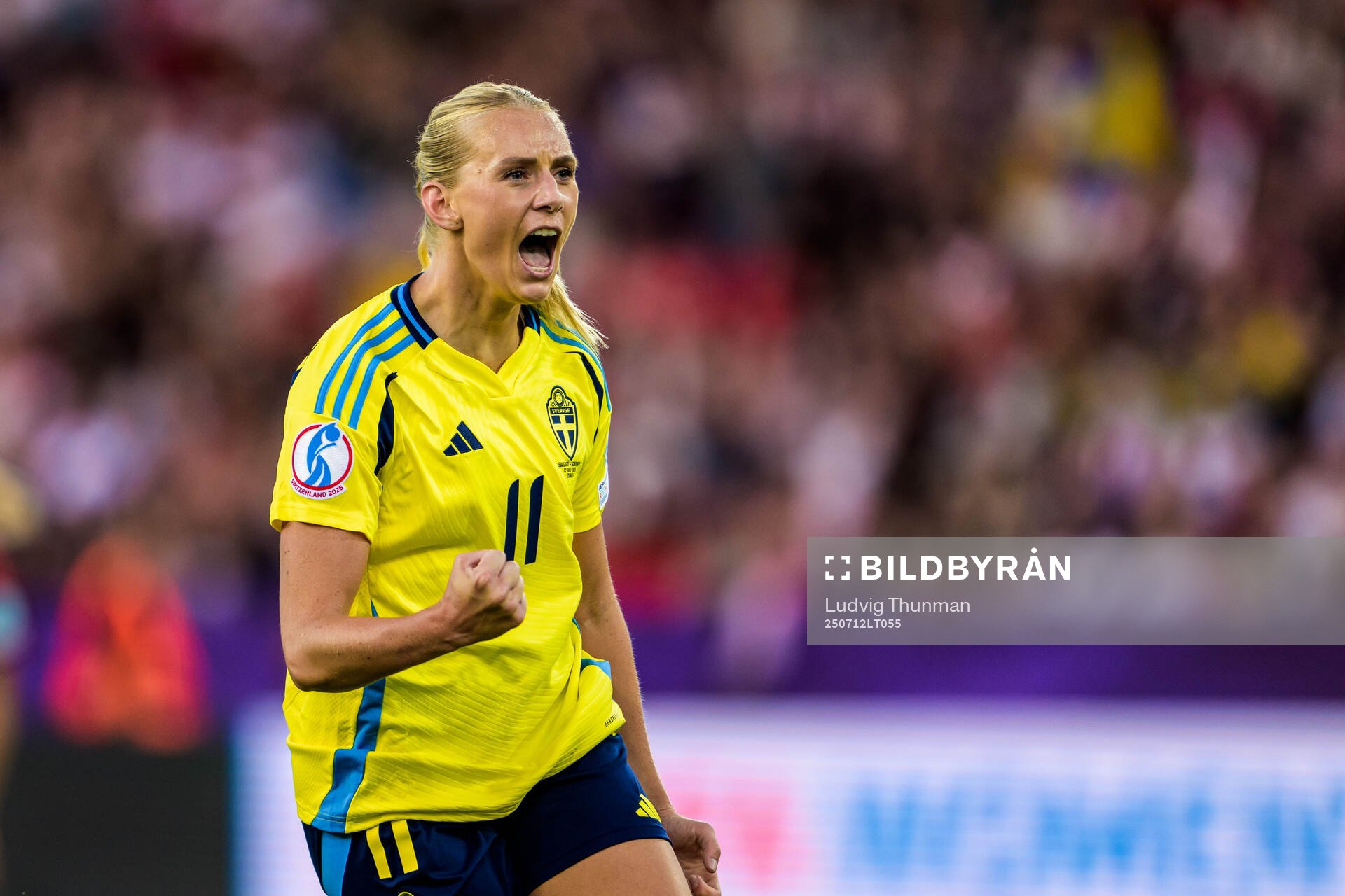 Stina Blackstenius of Sweden celebrates