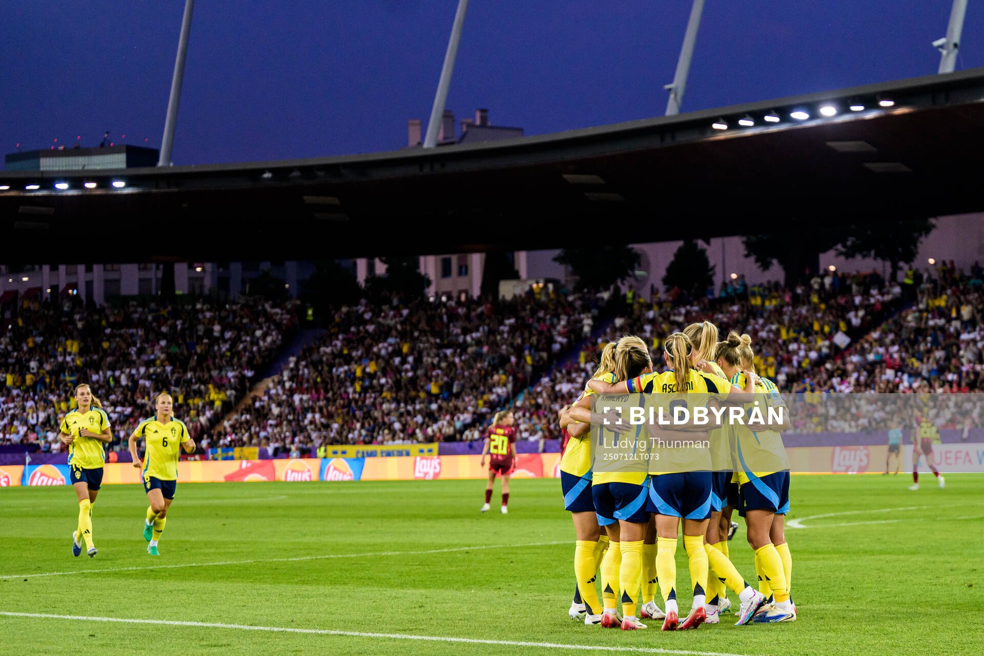Players of Sweden celebrate