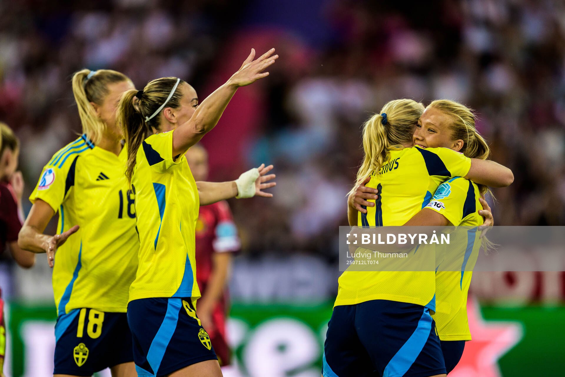 Smilla Holmberg of Sweden celebrates