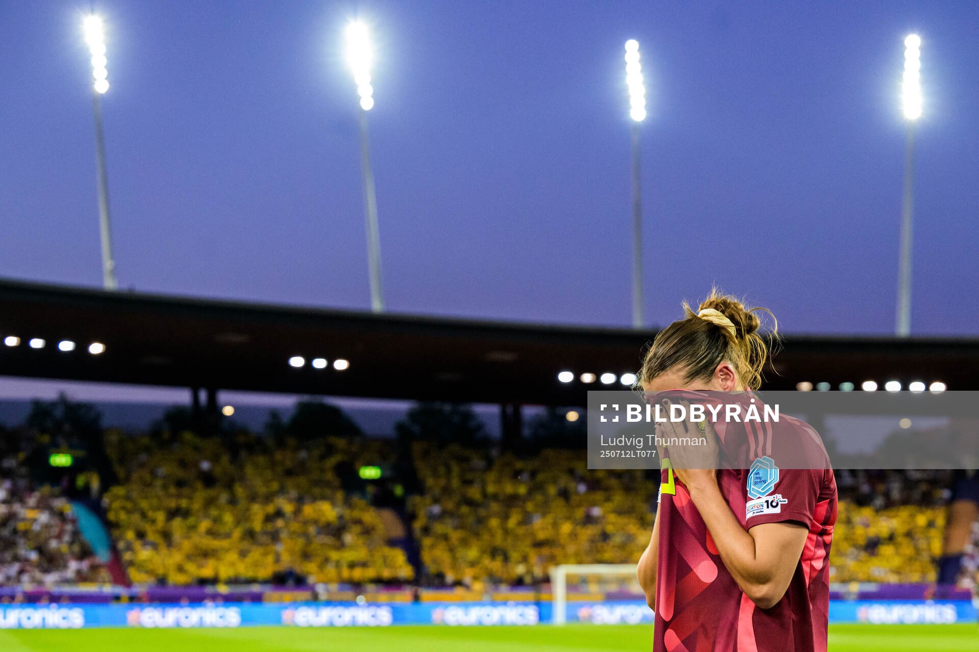 Carlotta Wamser of Germany looks dejected