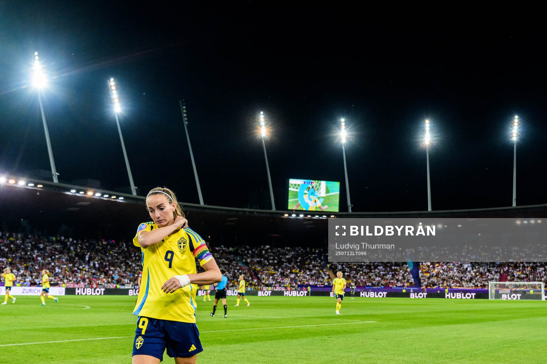 Kosovare Asllani of Sweden