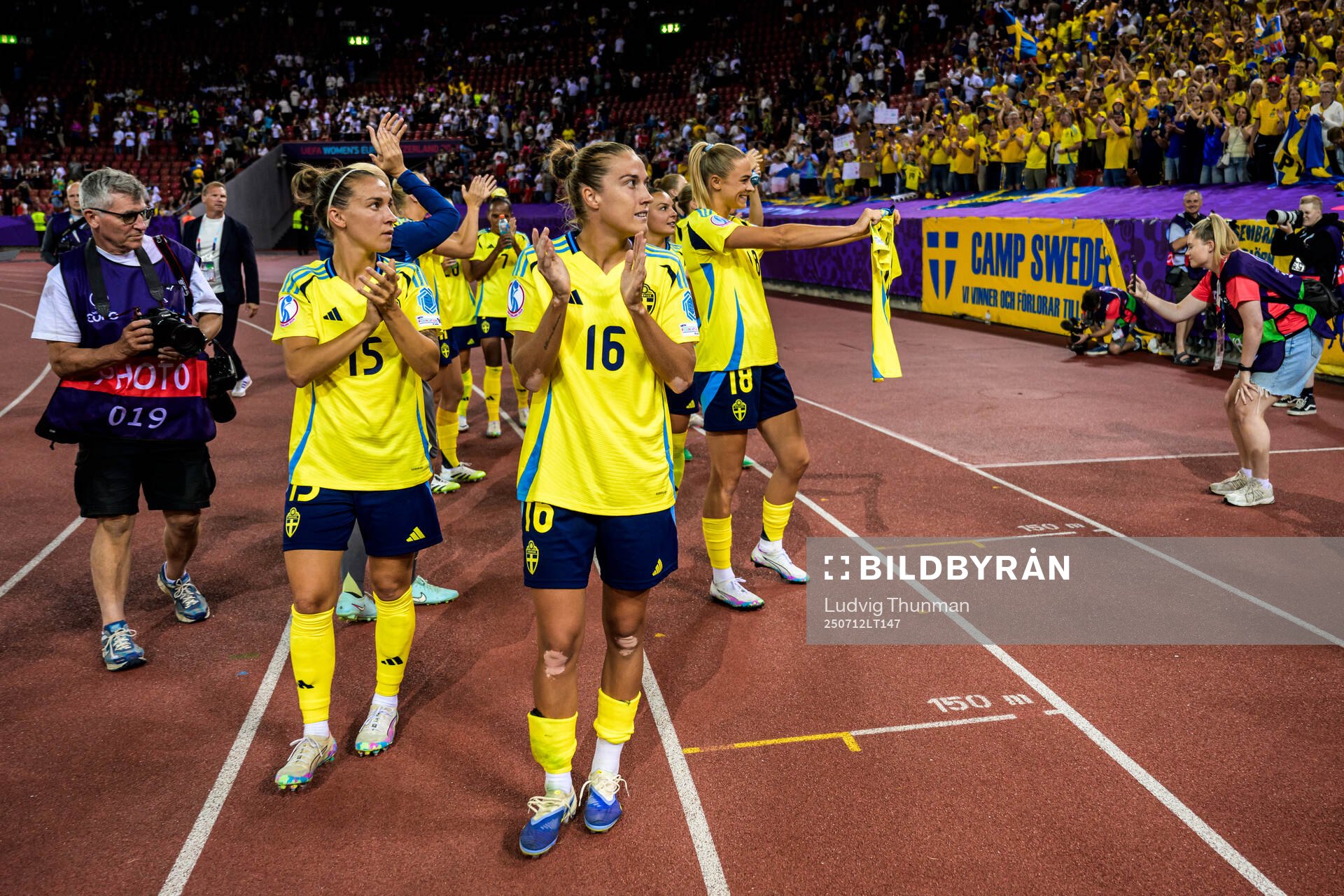 Julia Zigiotti Olme and Filippa Angeldahl of Sweden