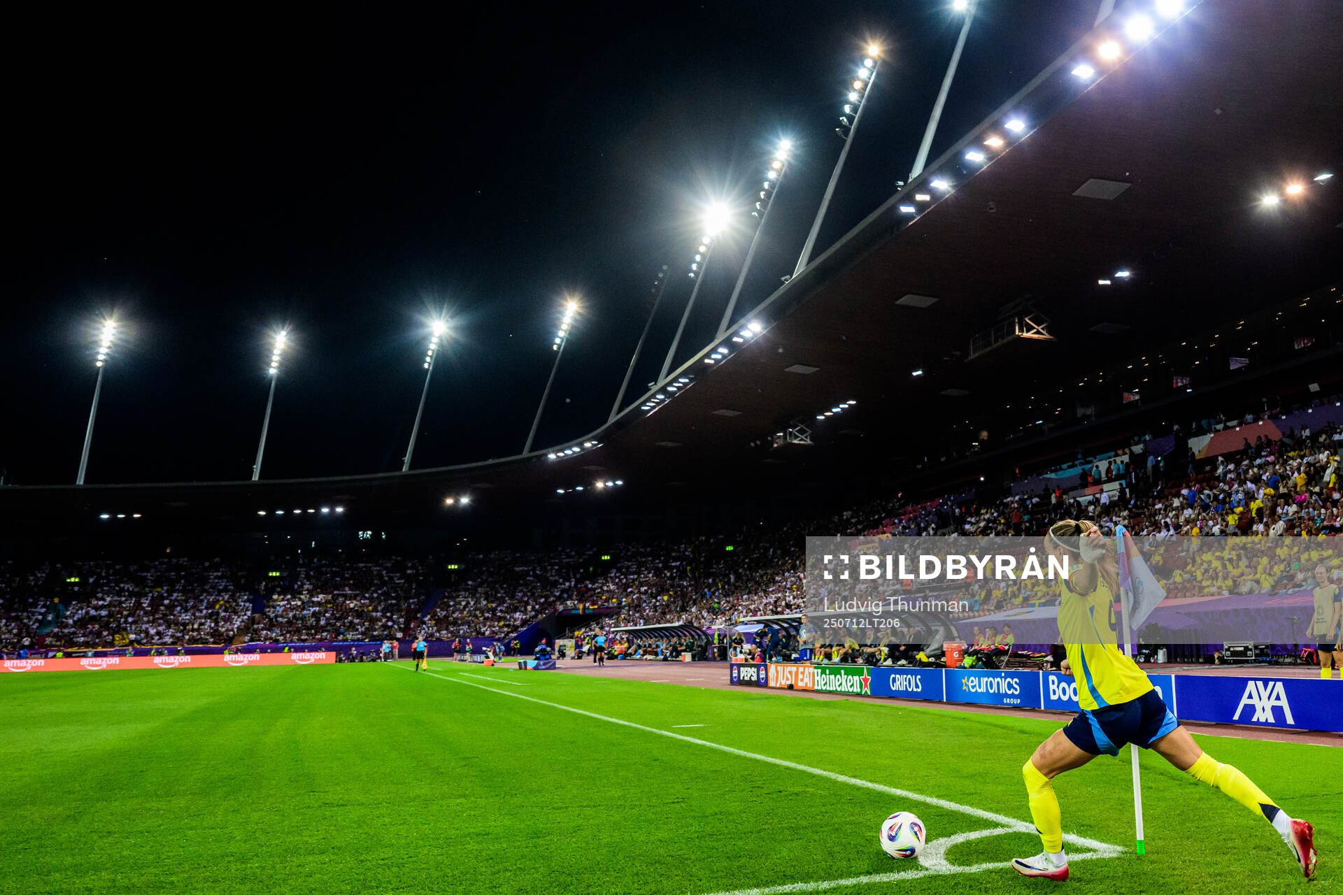 Kosovare Asllani of Sweden