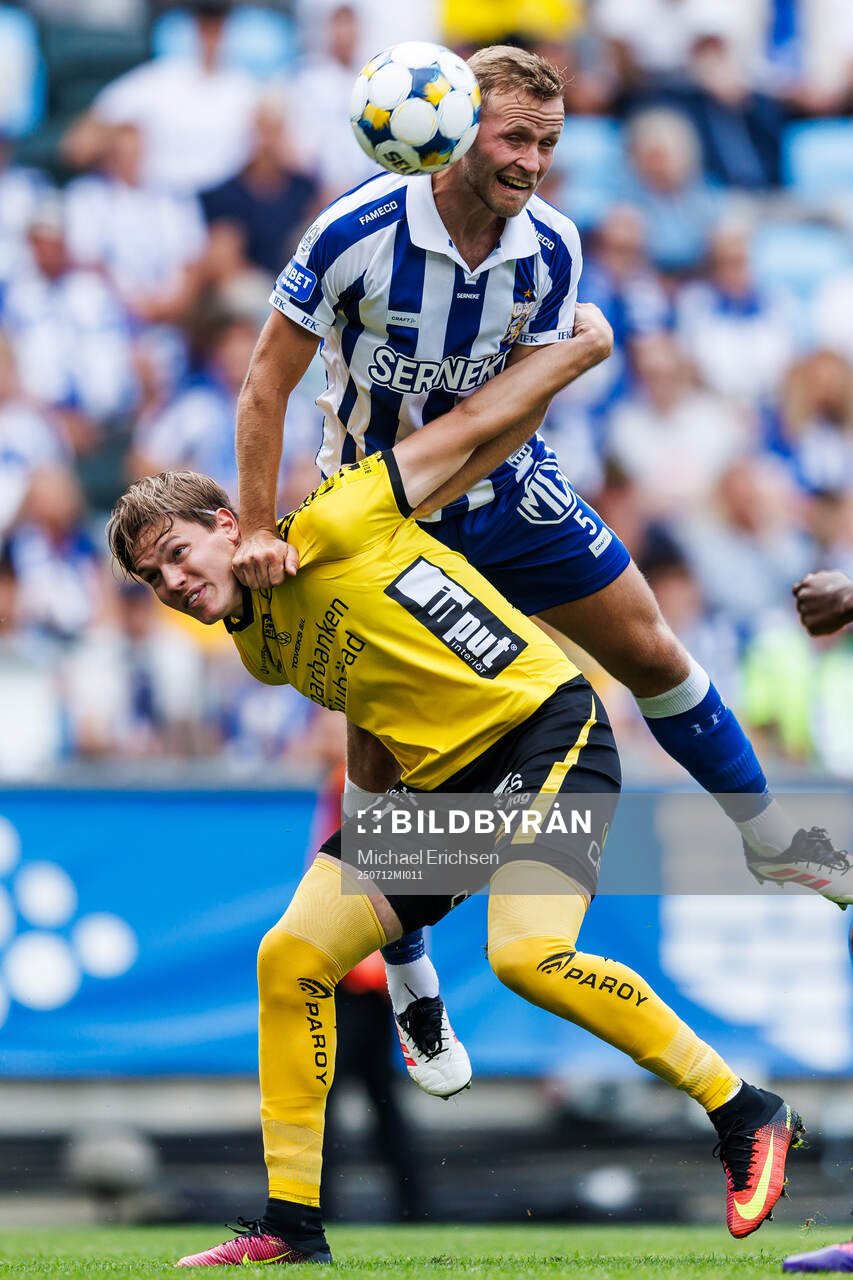 Elfsborgs Taylor Silverholt och IFK Göteborgs Jonas Bager