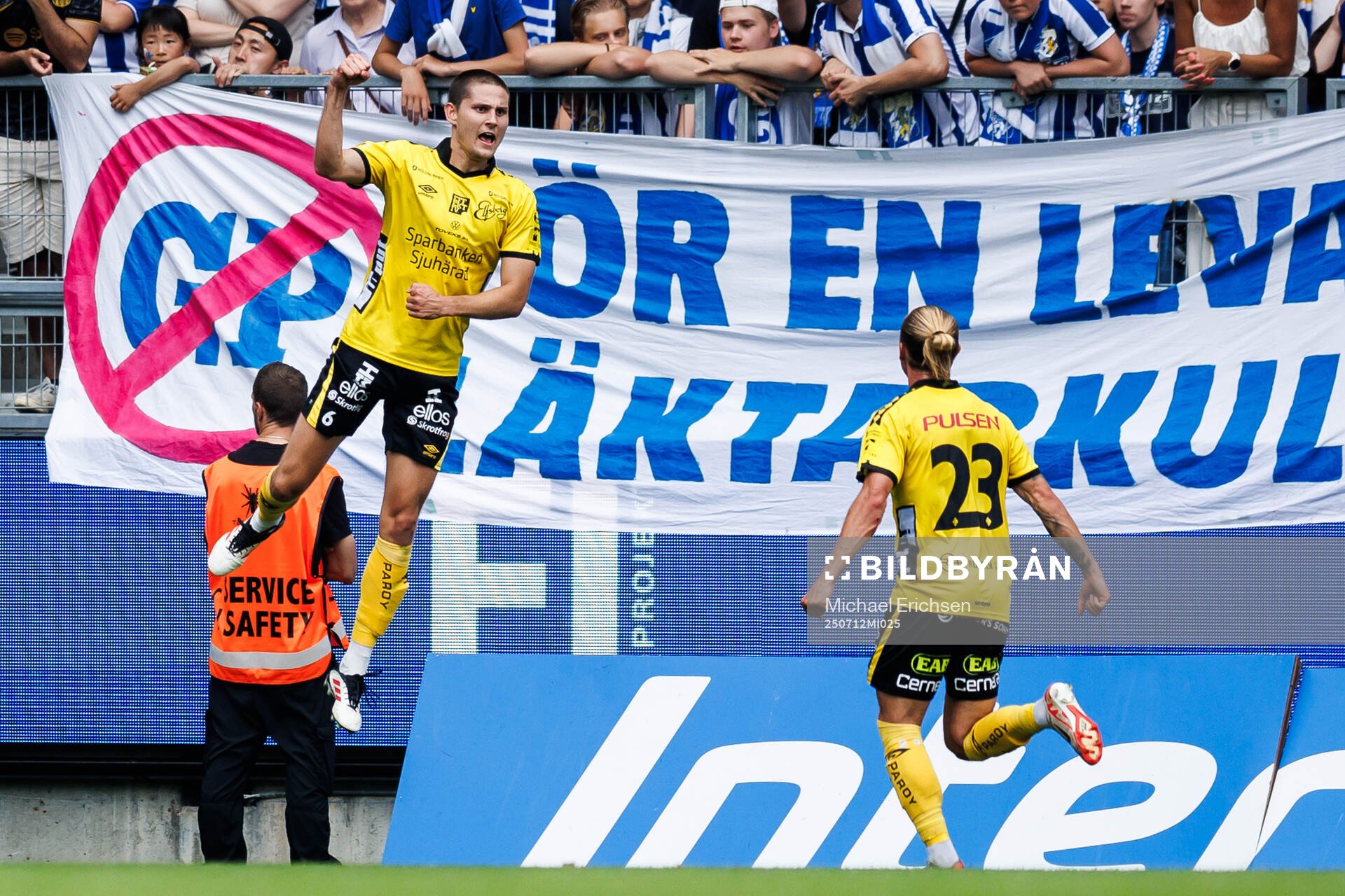 Elfsborgs Rasmus Wikström jublar