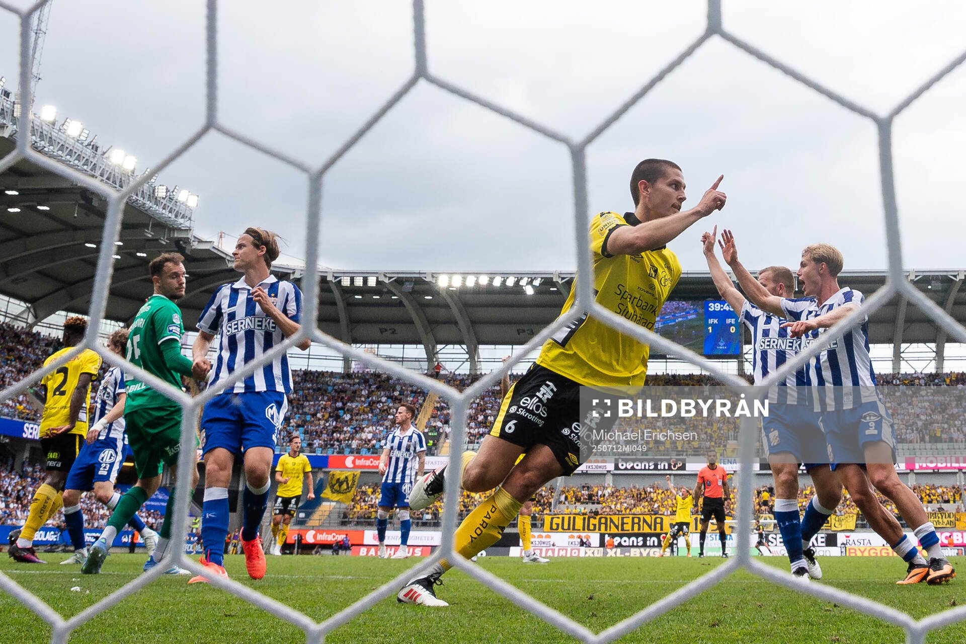 Elfsborgs Rasmus Wikström jublar