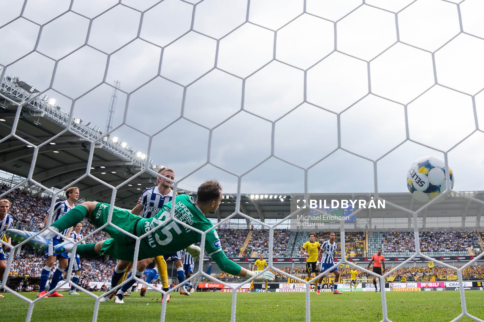 Elfsborgs Rasmus Wikström nickar in 1-2 i mål bakom IFK