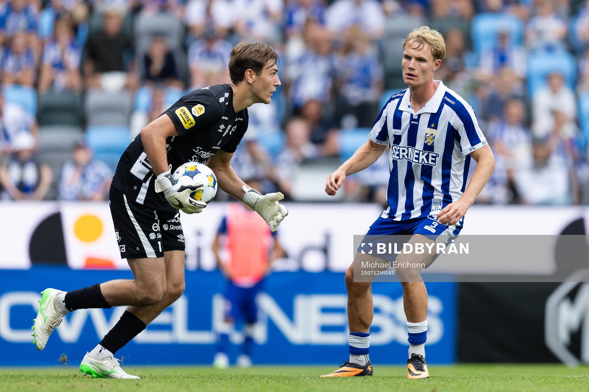 Elfsborgs målvakt Simon Eriksson och IFK Göteborgs Max