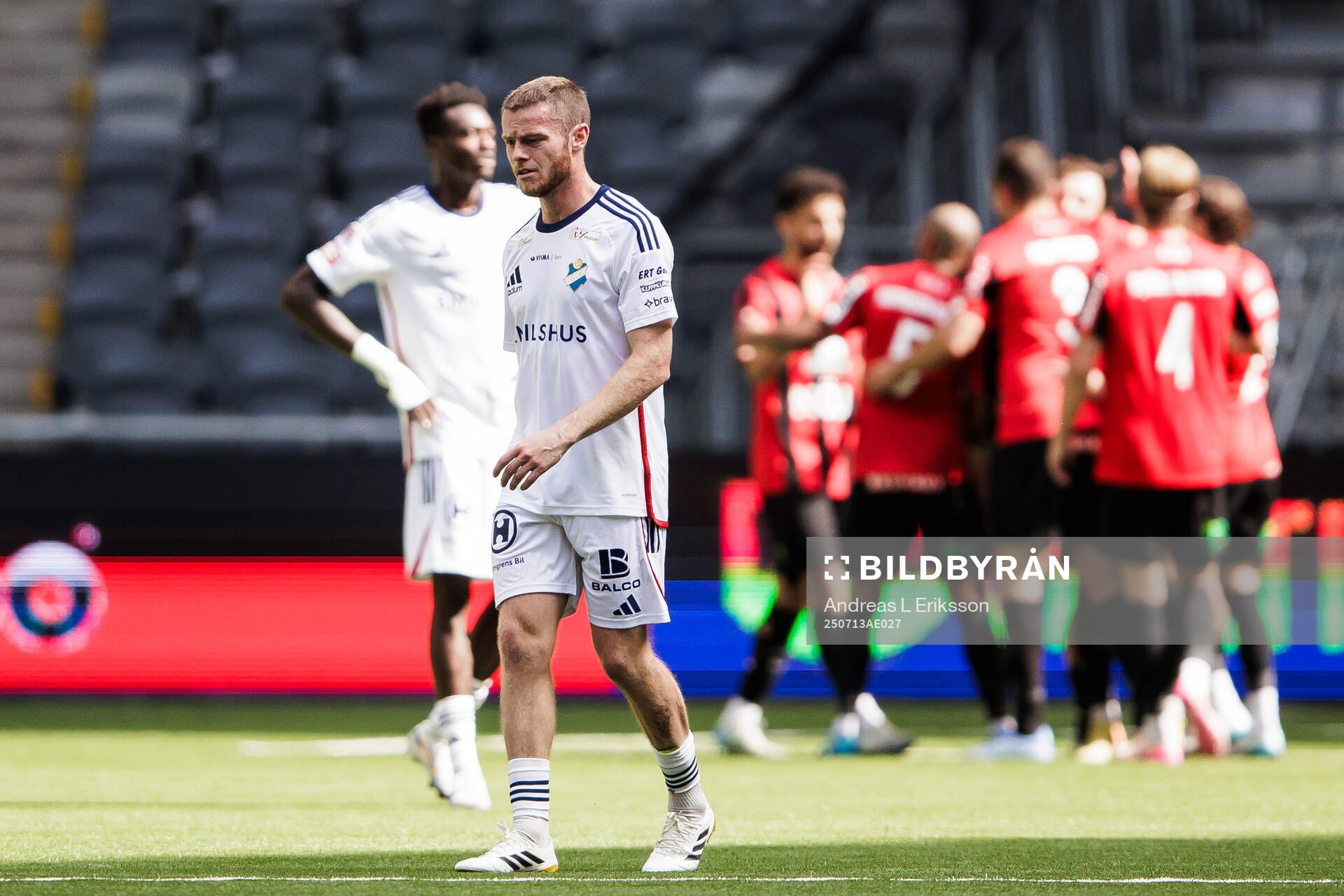Östers Daniel Ljung deppar