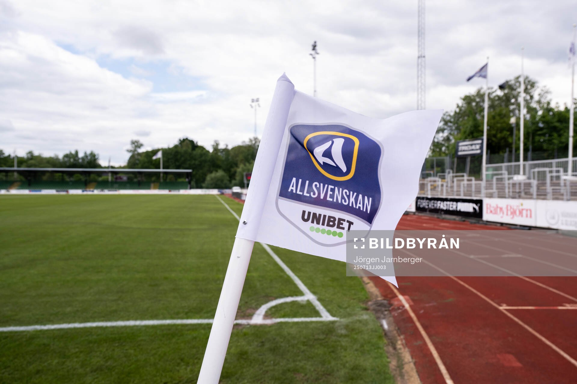 Hörnflagga på Finnvedsvallen
