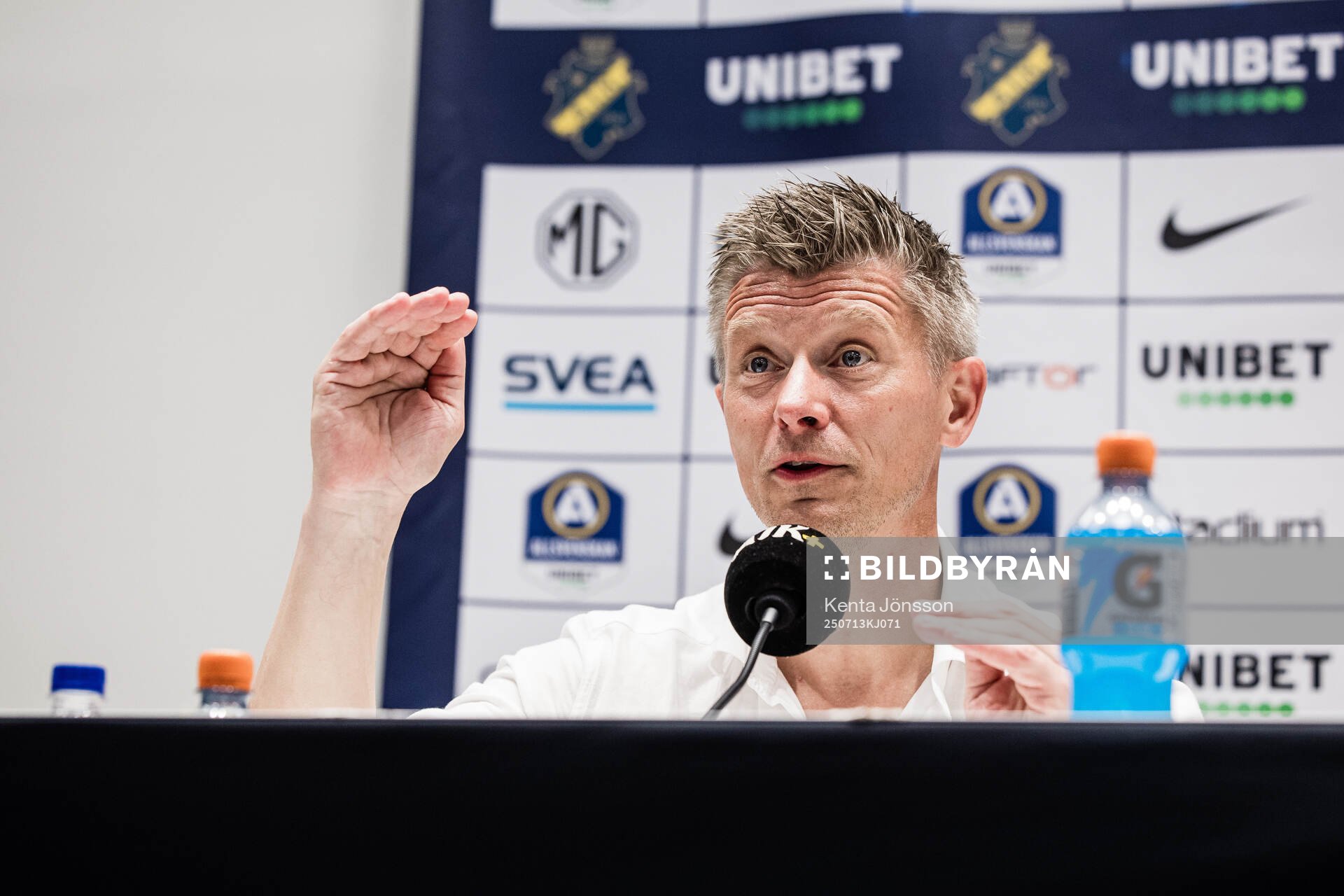 AIKs tränare Mikkjal Thomassen