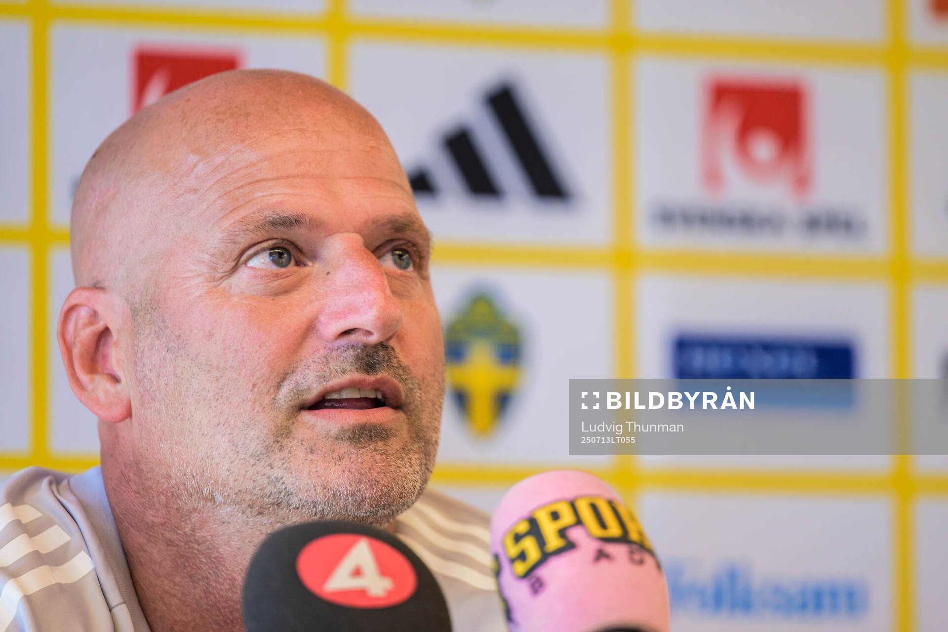 Assistant coach Magnus Wikman of the Swedish women's