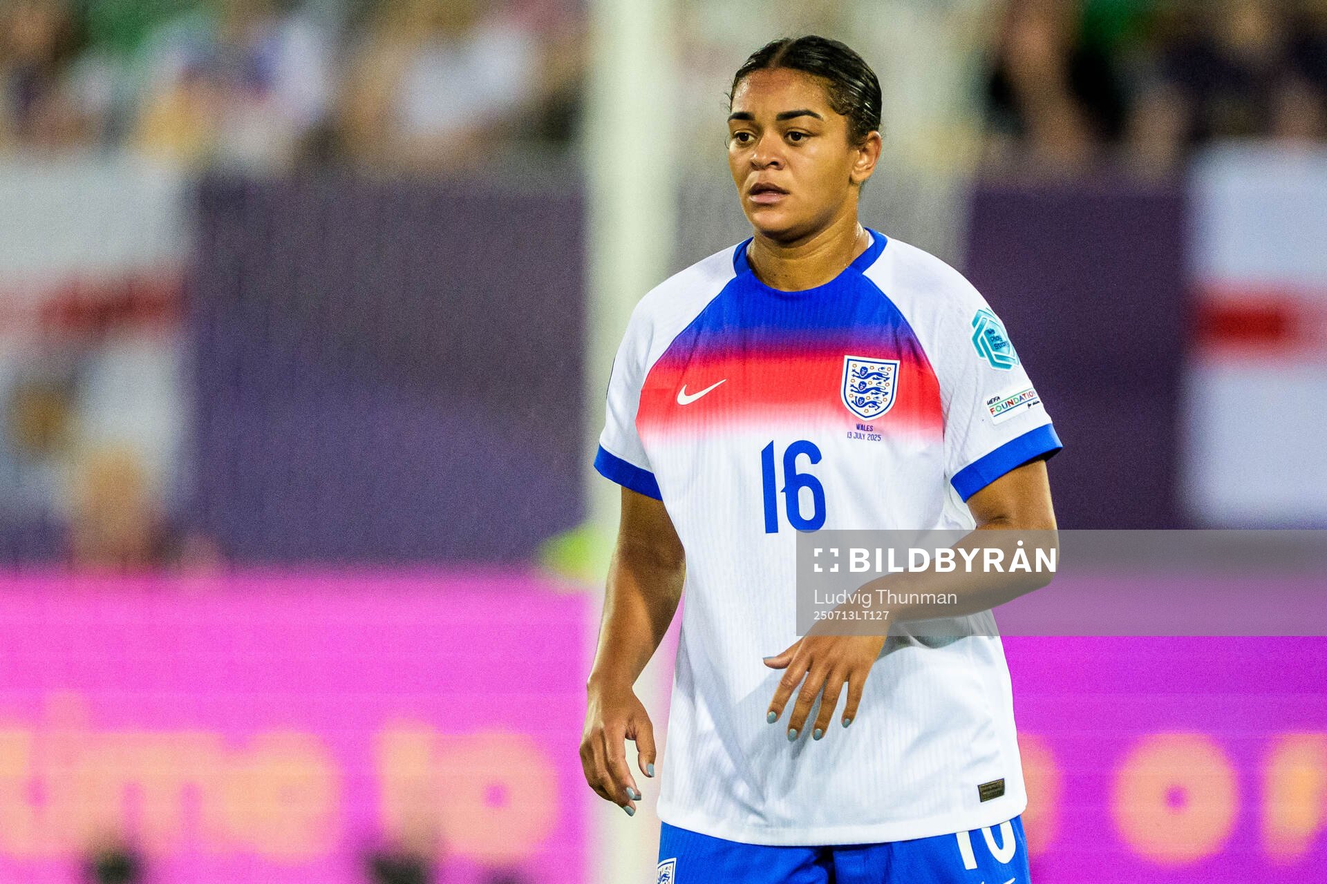 Jessica Carter of England