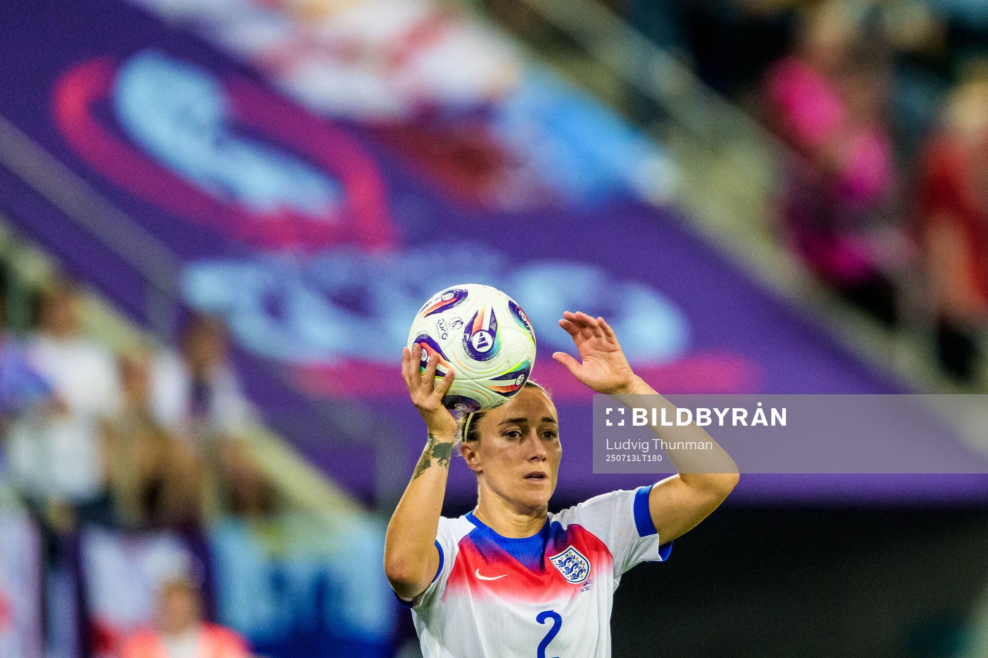 Lucy Bronze of England