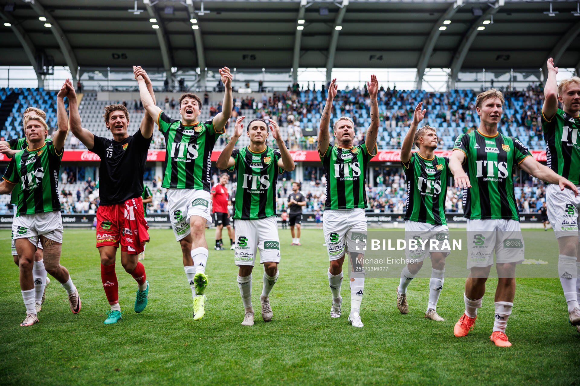 GAIS spelare jublar