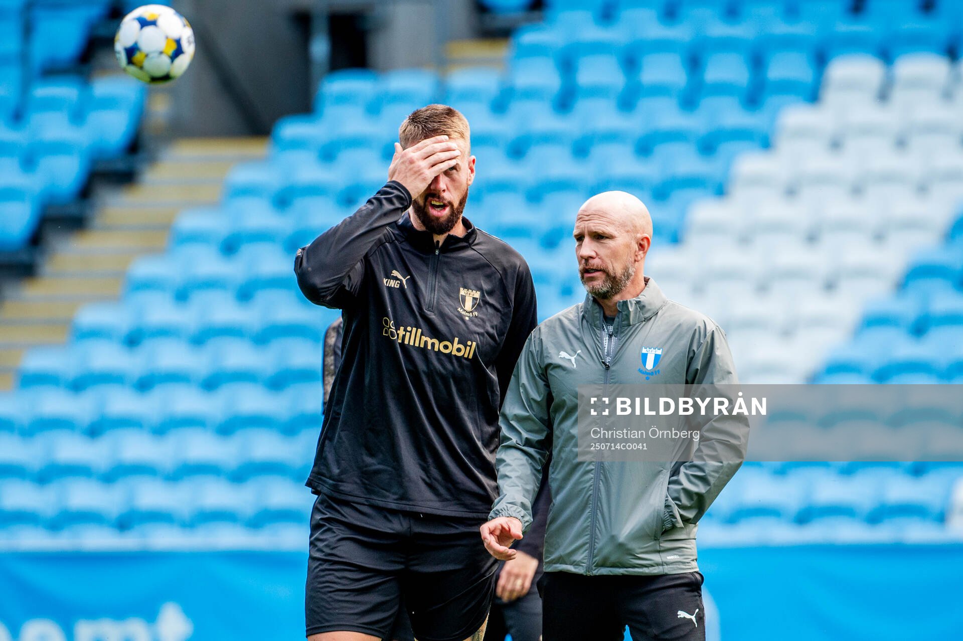 Pontus Jansson and Head coach Henrik Rydström