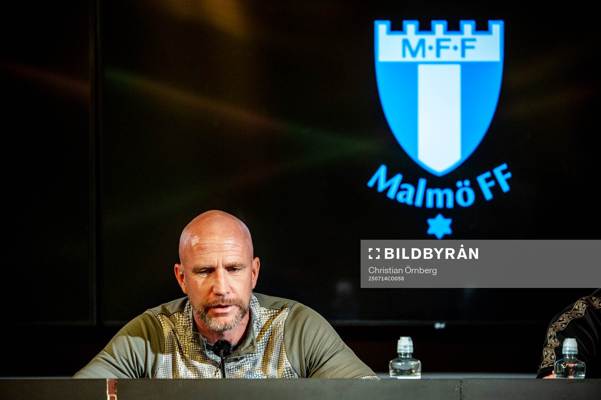 Head coach Henrik Rydström
