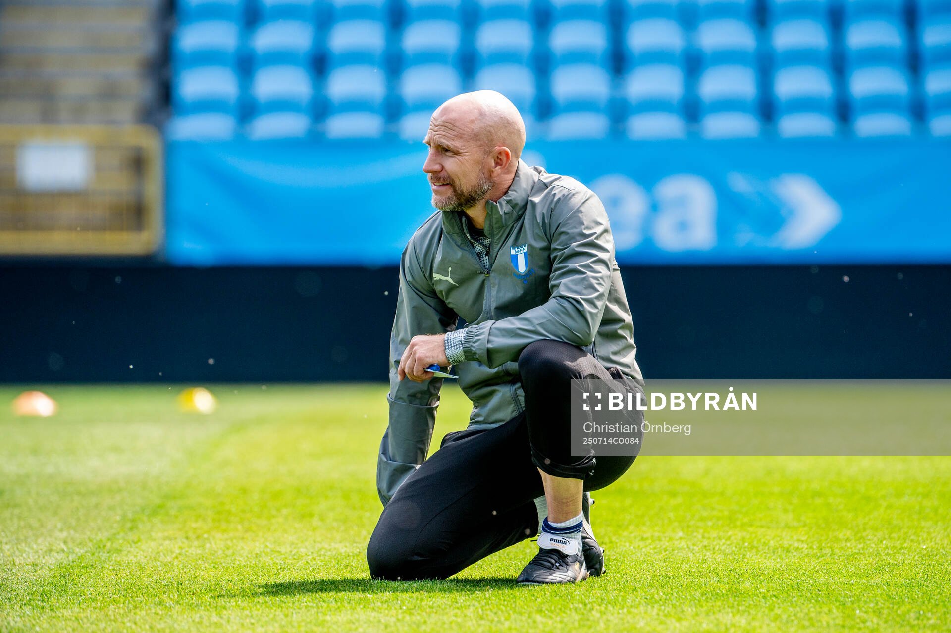 Head coach Henrik Rydström